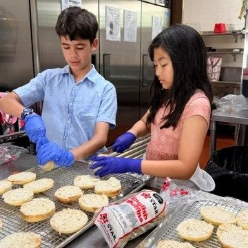 Our keiki and youth prepared Sunday's Aloha Hour @communitychurchofhonolulu in honor of Grandparents' day. Mahalo, team!