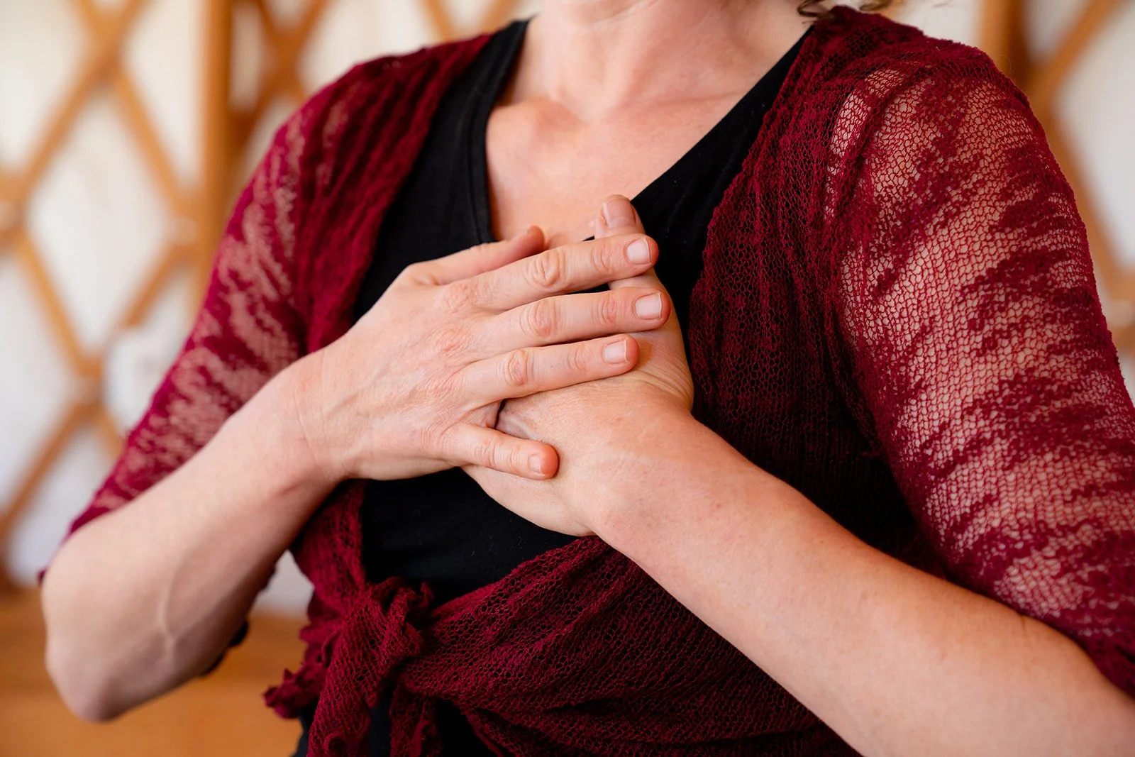 DavenLee.com - Intimacy coaching for women - woman with hands on heart