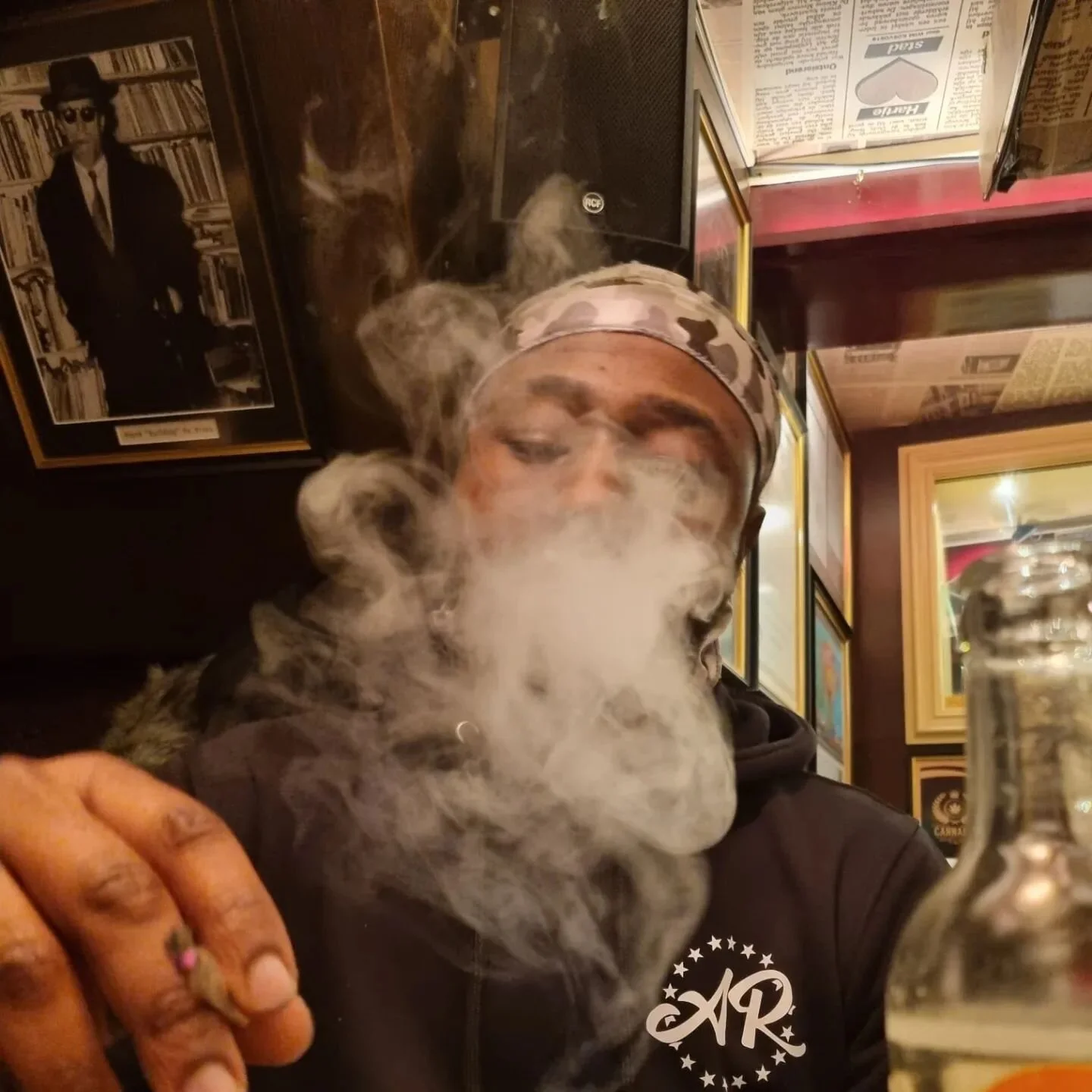 Nights In Amsterdam 

#amsterdam #thebulldog
#AR19 #AR #ukstreetwear #nextup #explorepage #itsmorethanfashionitsalifestyle
