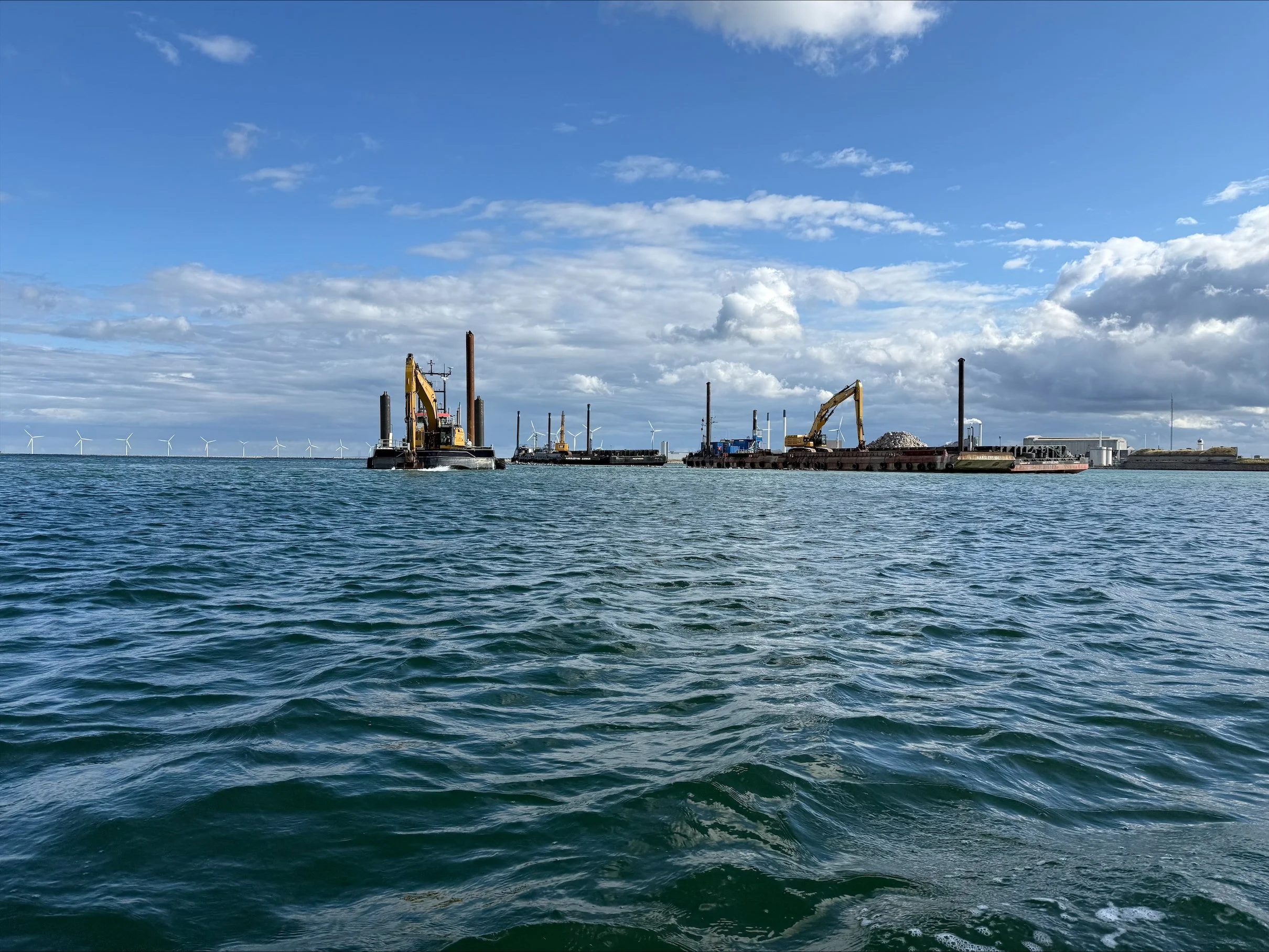 Sailing trips, mediocrity, internet emotions and archipelago philosophy: Four recommendations from the new INVIs