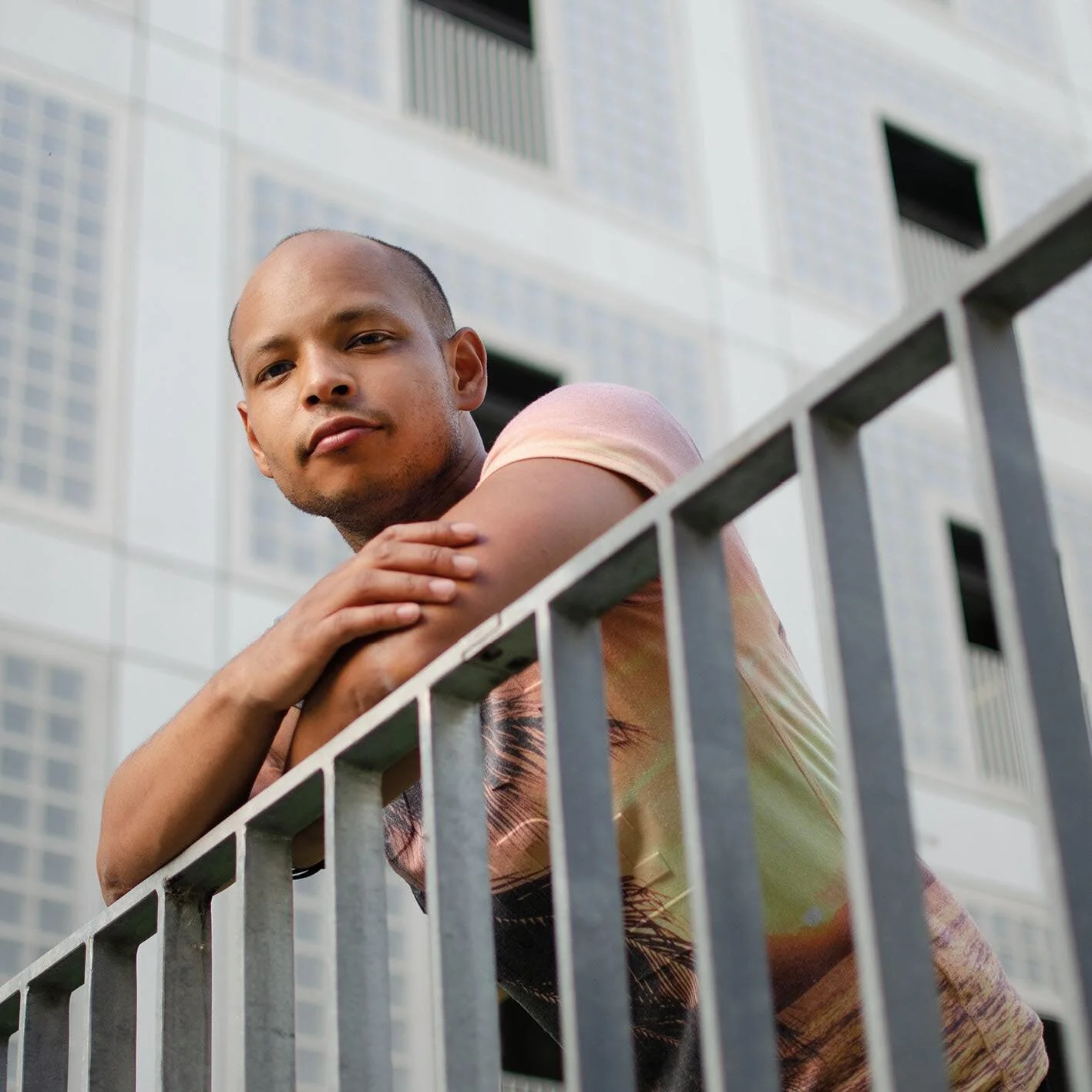 Kevin for #blvckisbeautiful 
Fotolocation: Stadtbibliothek Stuttgart

Alter: 35
Beruf: Projektmanager
Geboren in: Stuttgart
Wurzeln in: USA 🇺🇸 
Sprachen: Deutsch, Englisch
Dein safe space in deiner Stadt: Weilimdorf