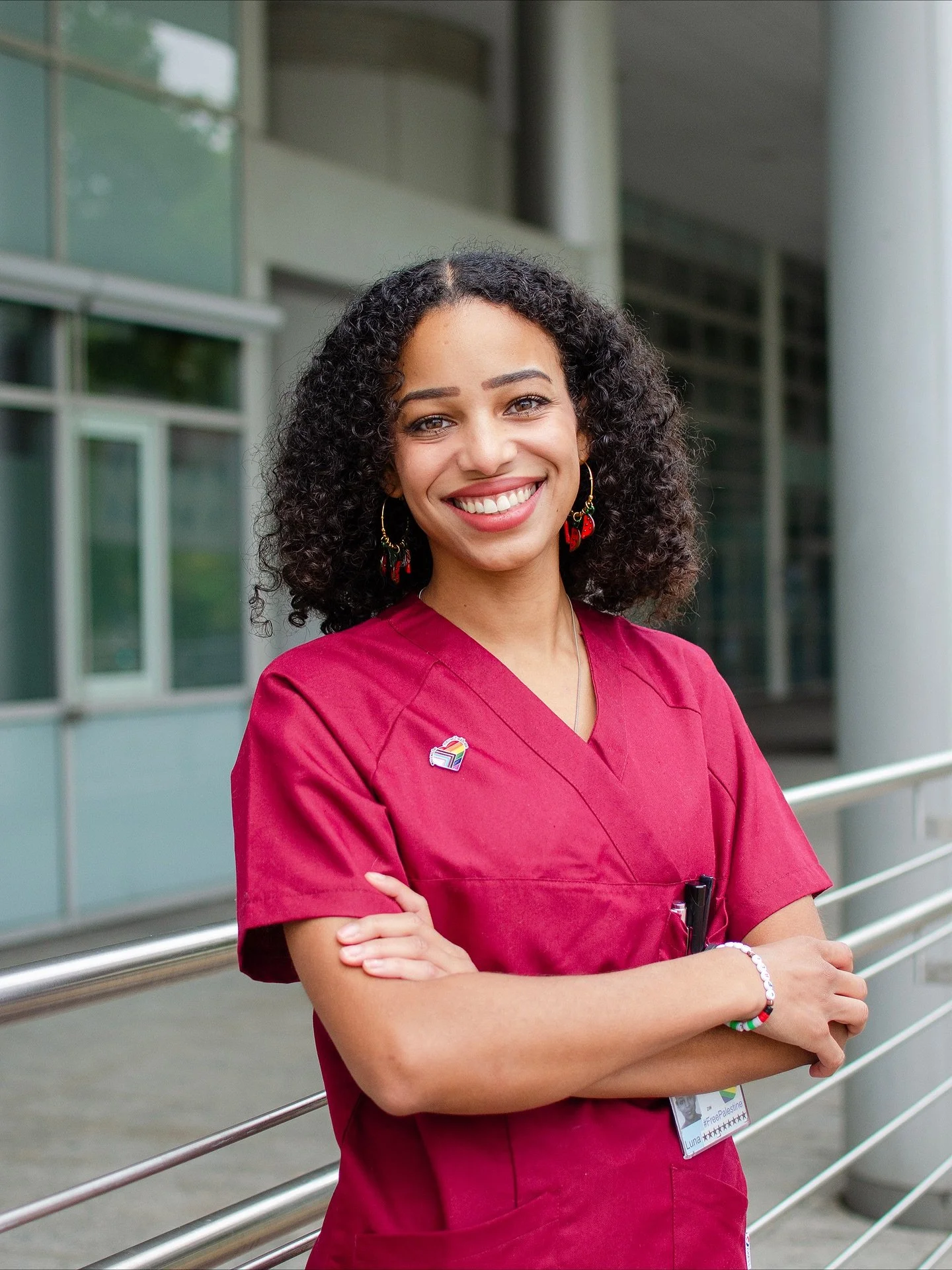 Vor ein paar Wochen stand die liebste @officially.lunamont Luna Monteiro Bailey vor meiner Kamera. 🫶🏽 Sie kandidiert bei der Landtagswahl 2026 f&uuml;r @dielinke.stuttgart und wir haben Fotos f&uuml;r ihre kommenden Wahlplakate gemacht. Ihr seht ei