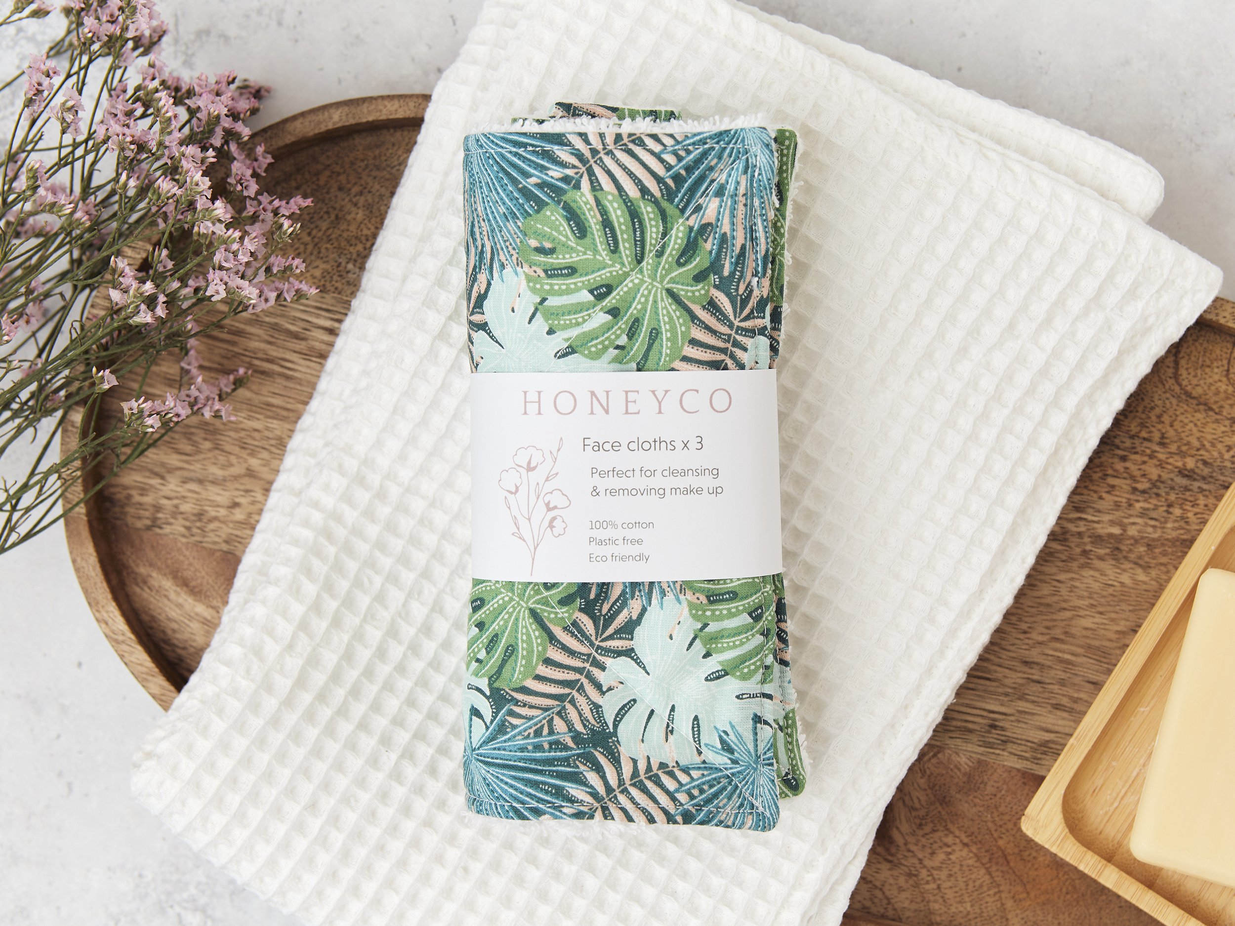 Face cloths - cleansing - green monstera leafy - reusable eco friendly beauty - honeyco.jpg