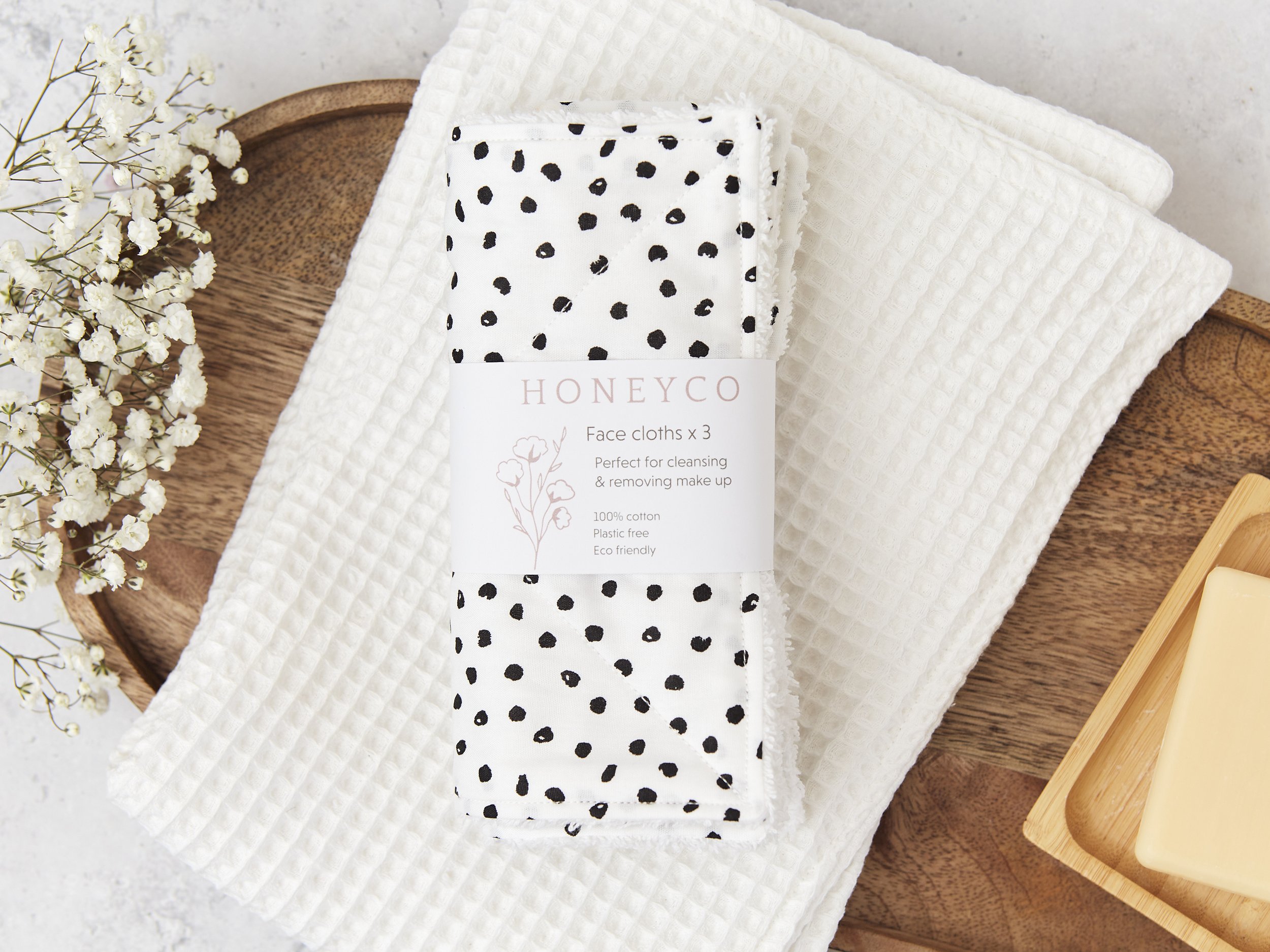 Face cloths - cleansing - dalmation polka dot - reusable eco friendly beauty - honeyco.jpg