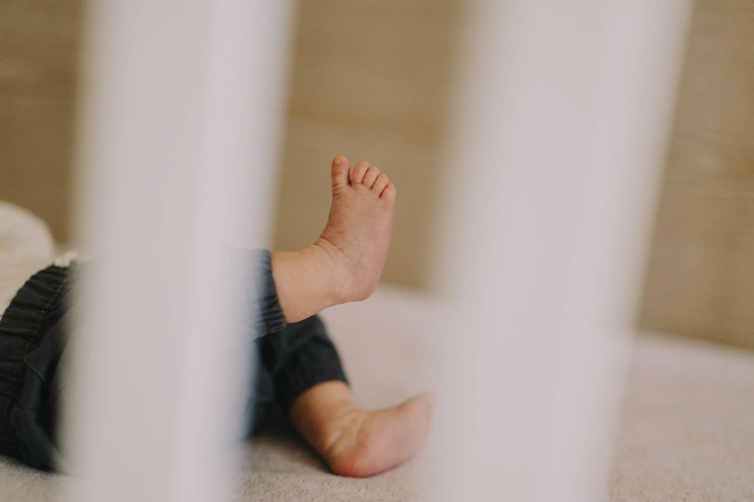 2. Cozy lifestyle family photography indoors