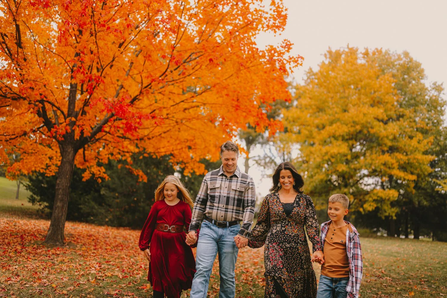 Fall family photography in Lincoln Nebraska at Pioneers Park