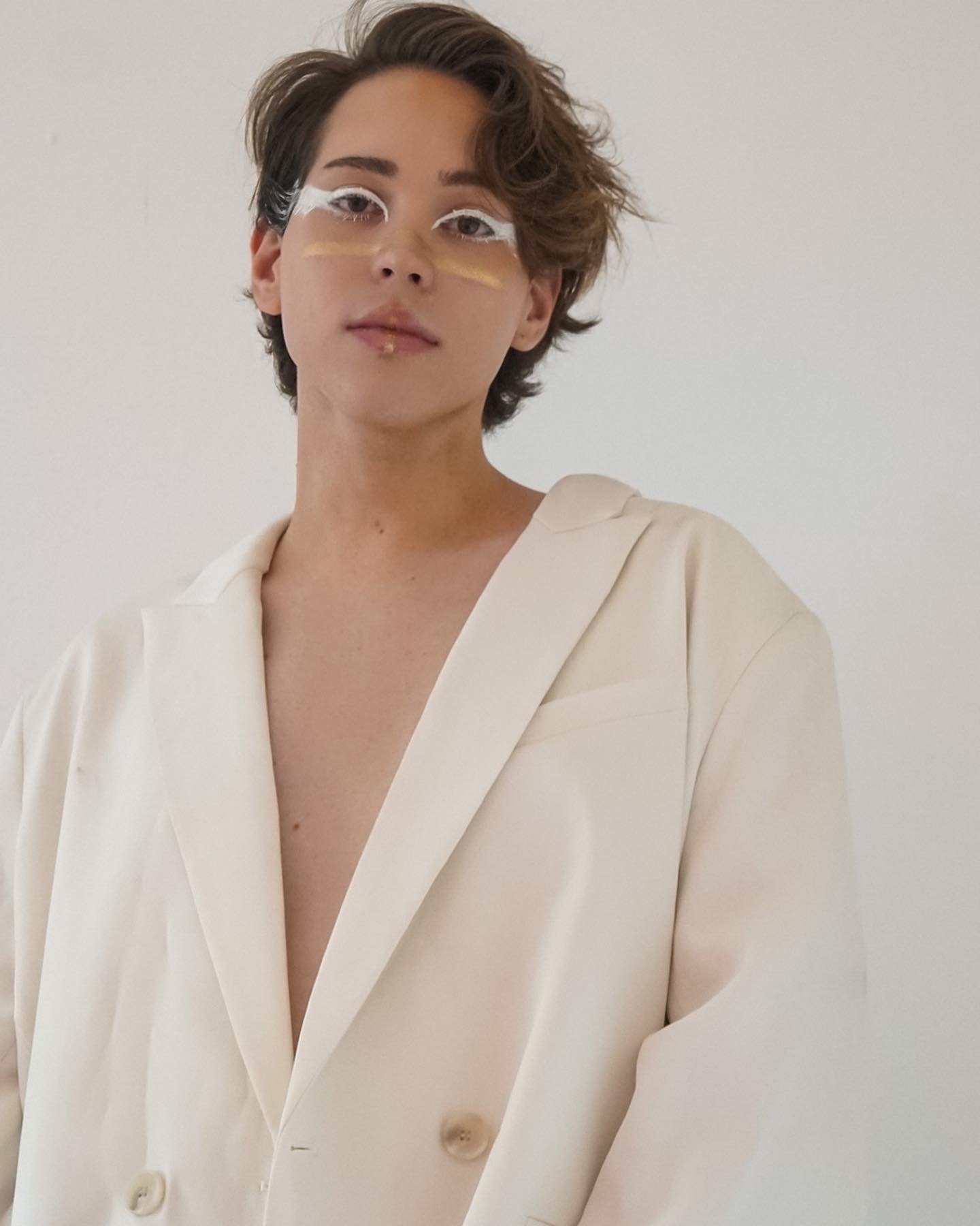 Pop/Review Aleandro Valente - Bite On a Lemon