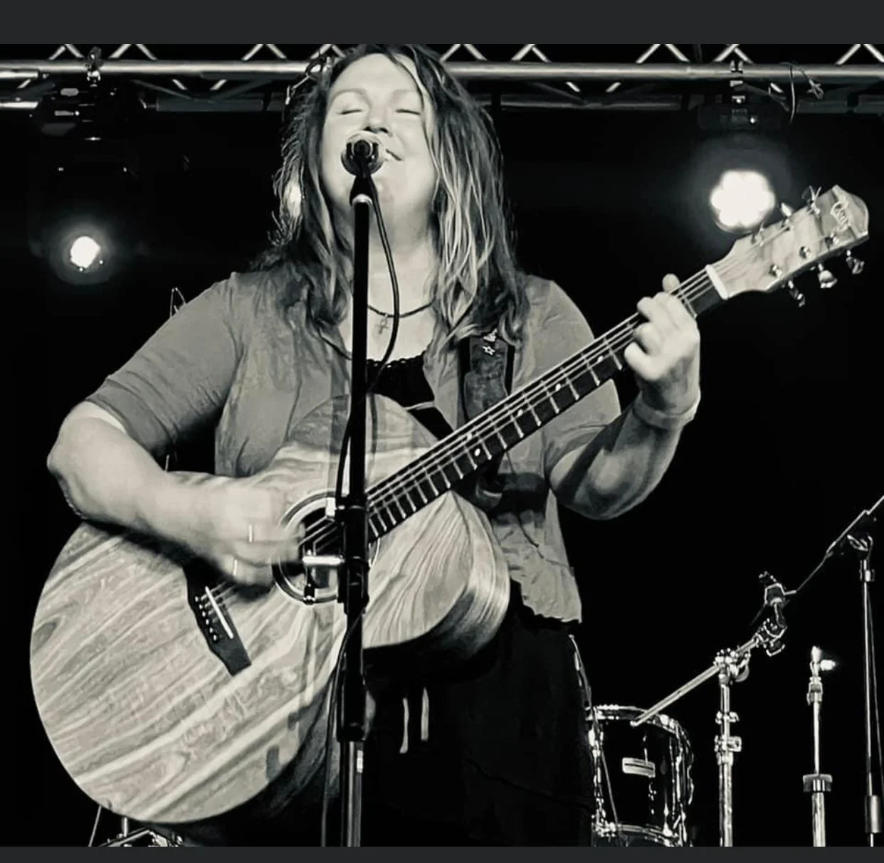 Folk/Review The Amanda Emblem Experiment - The Wood