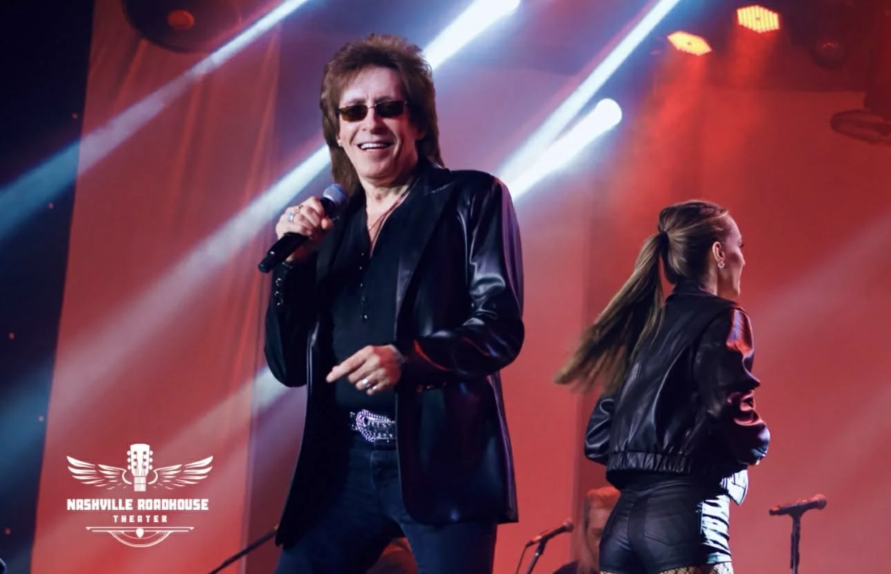 Country/Review Stevie Lee Woods &amp; The NRL Band - Don't Let Heartache Turn To Heartbreak