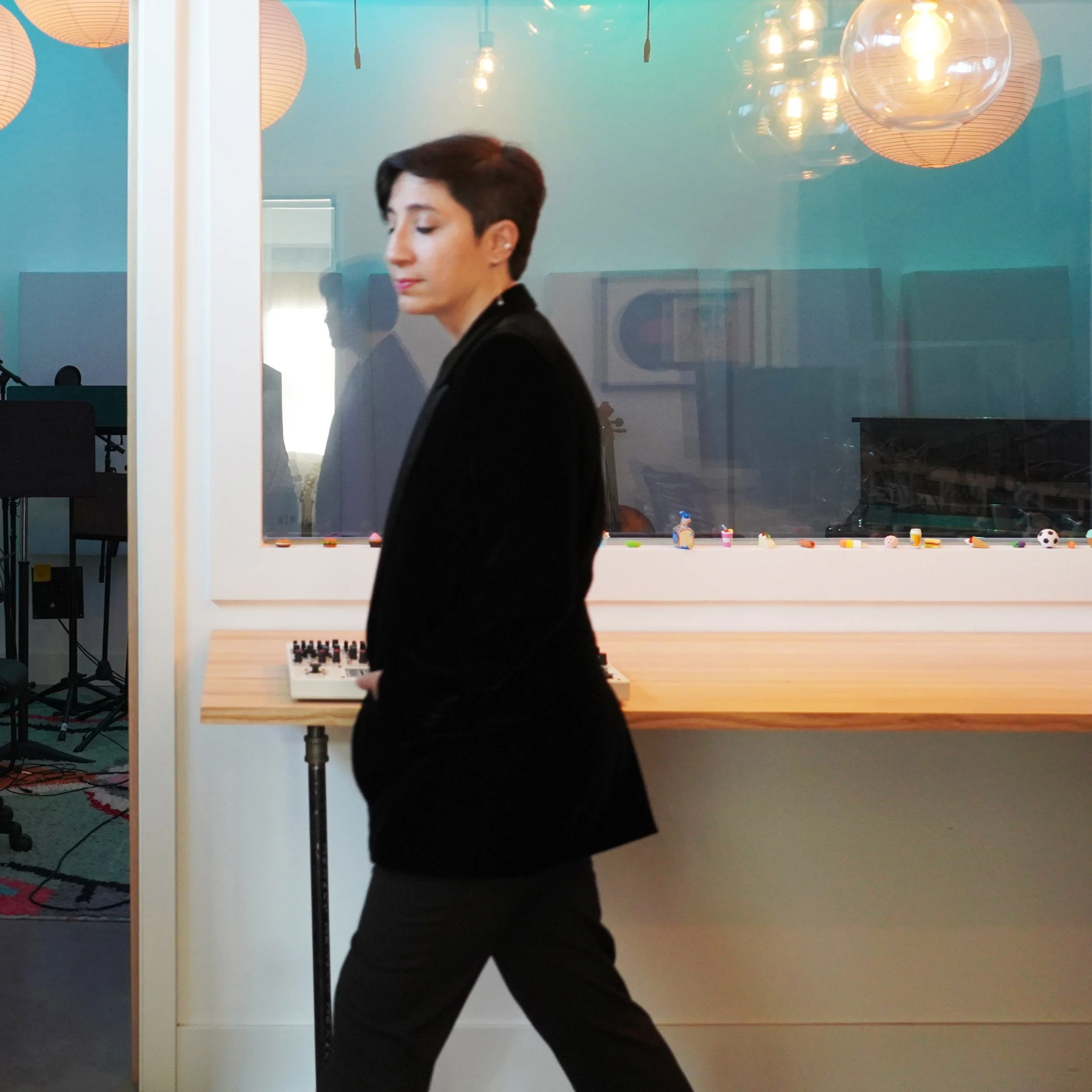 New Age/Review Carla Patullo, Martha Wainwright - Fly Under