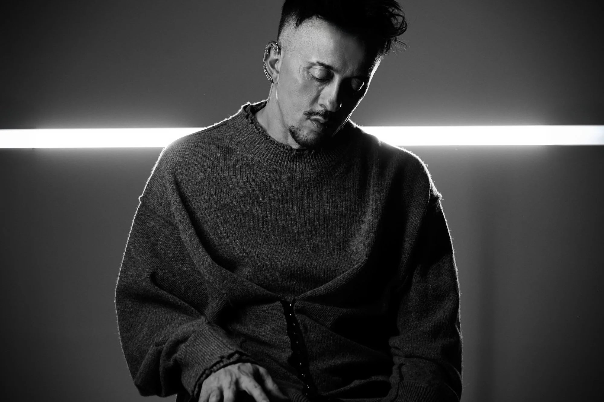 Classical/Review Dardust - We only Love Spaces and Doors