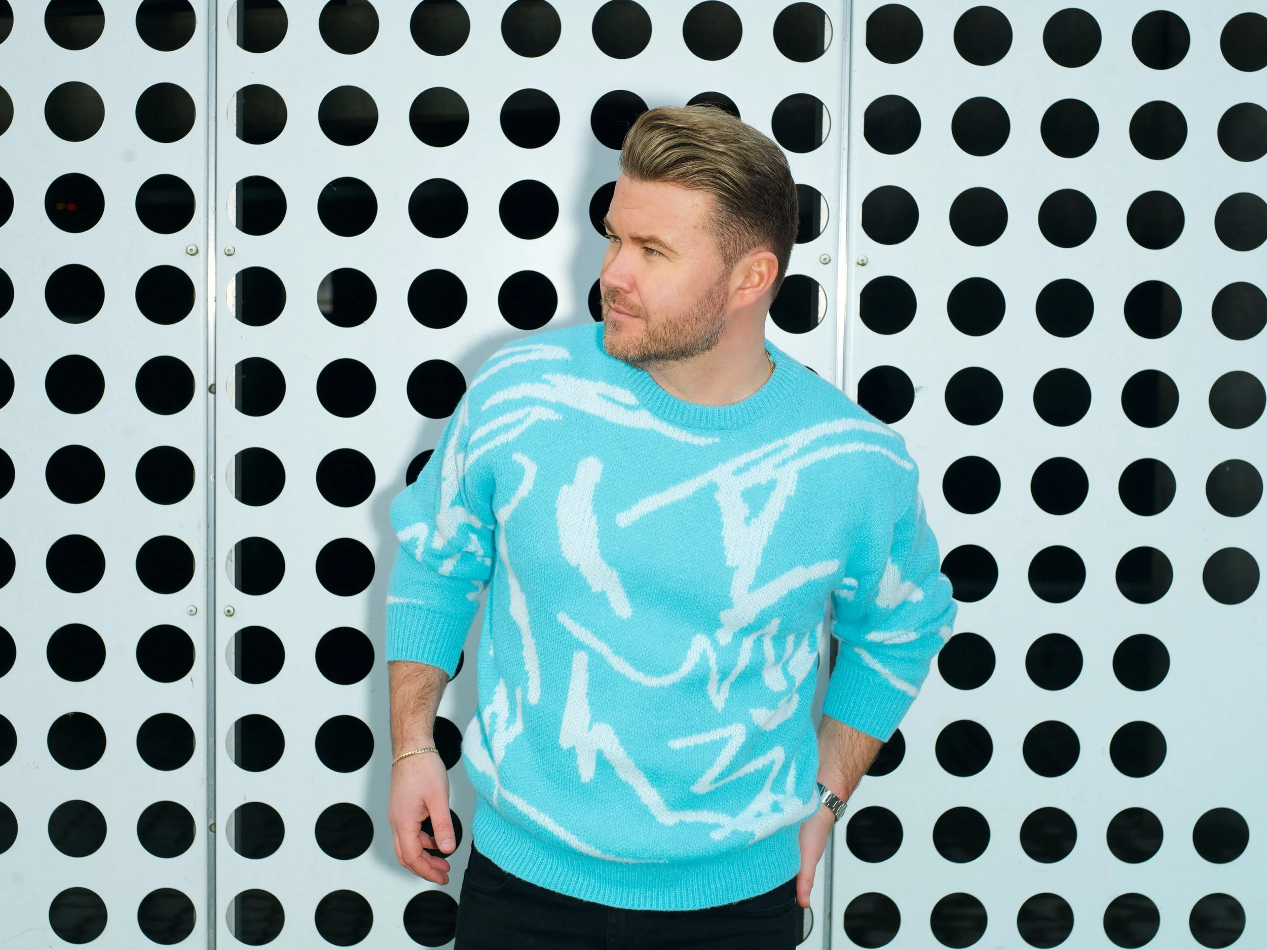 Pop/Review Echoes Of MLO - We Glow