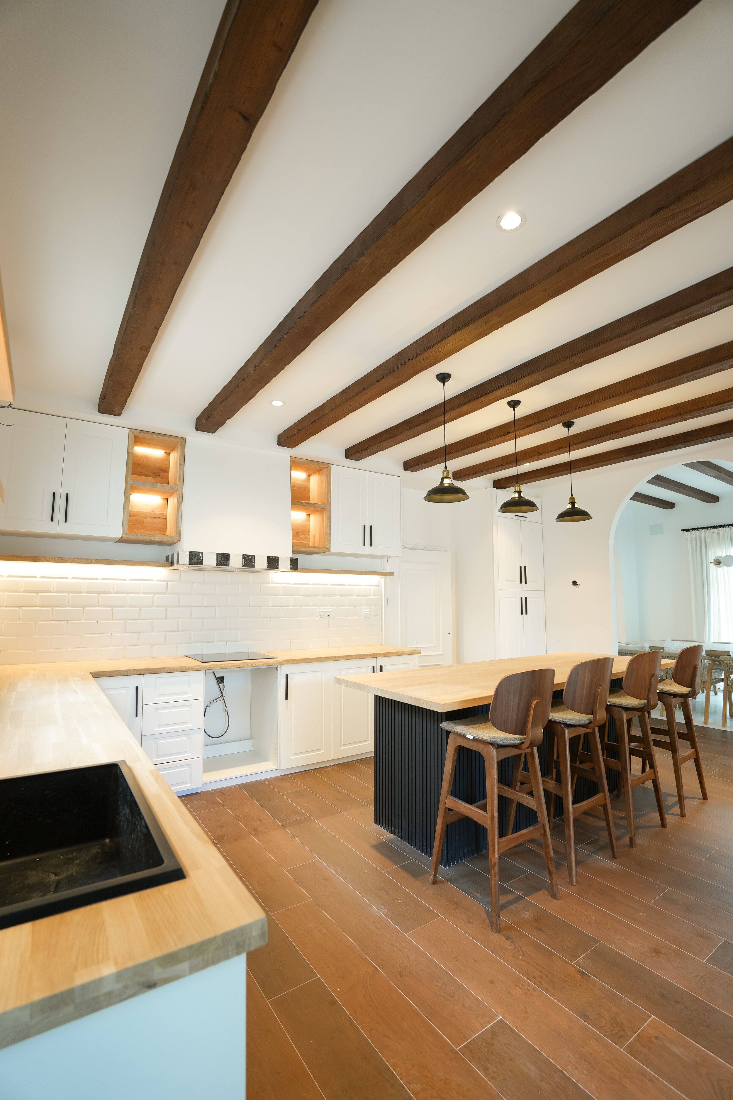 Fully renovated luxury villa in Marbella by CosyHome, featuring modern Mediterranean design