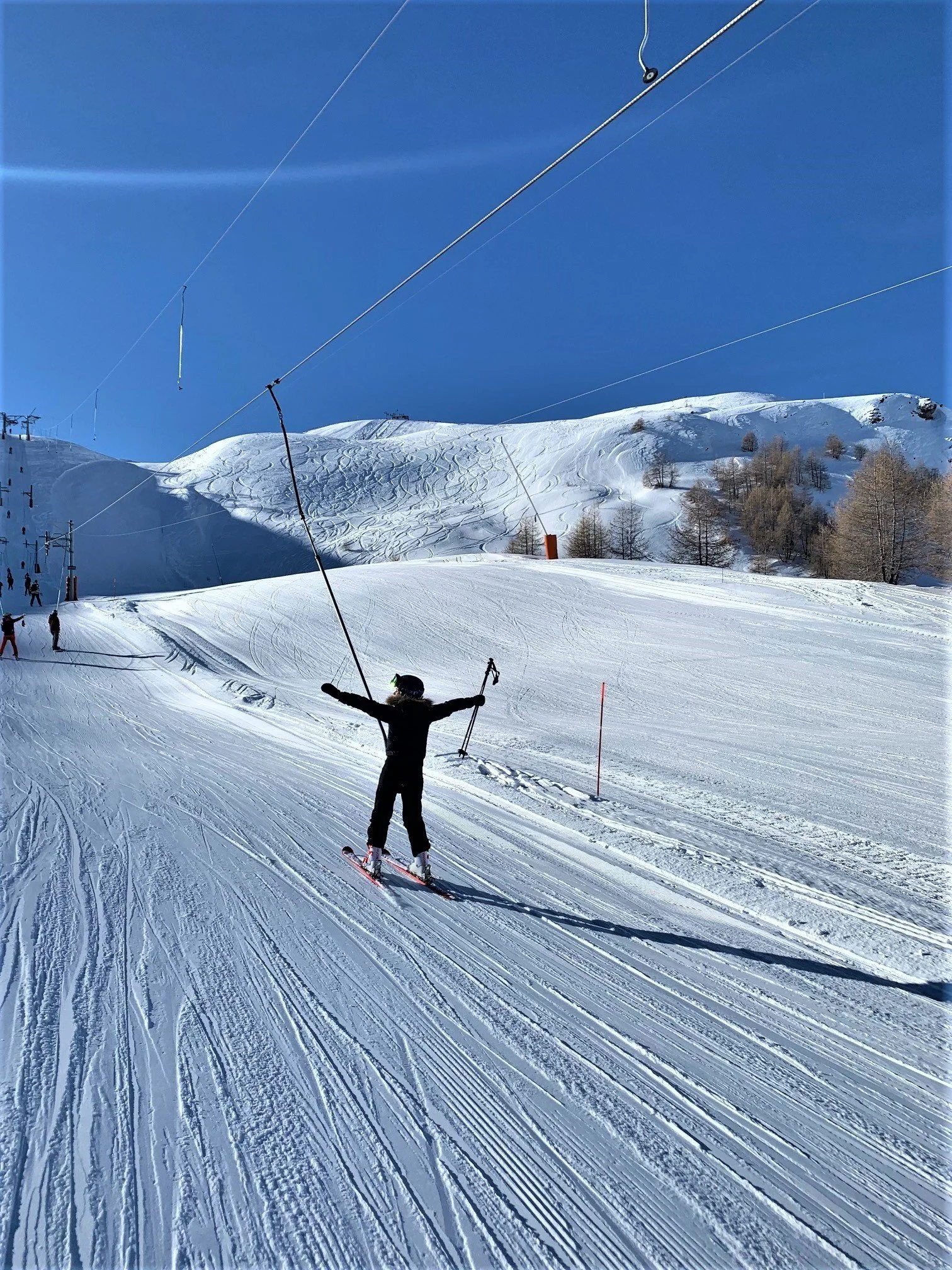 Balanceøvelse i tallerkenlift i alperne