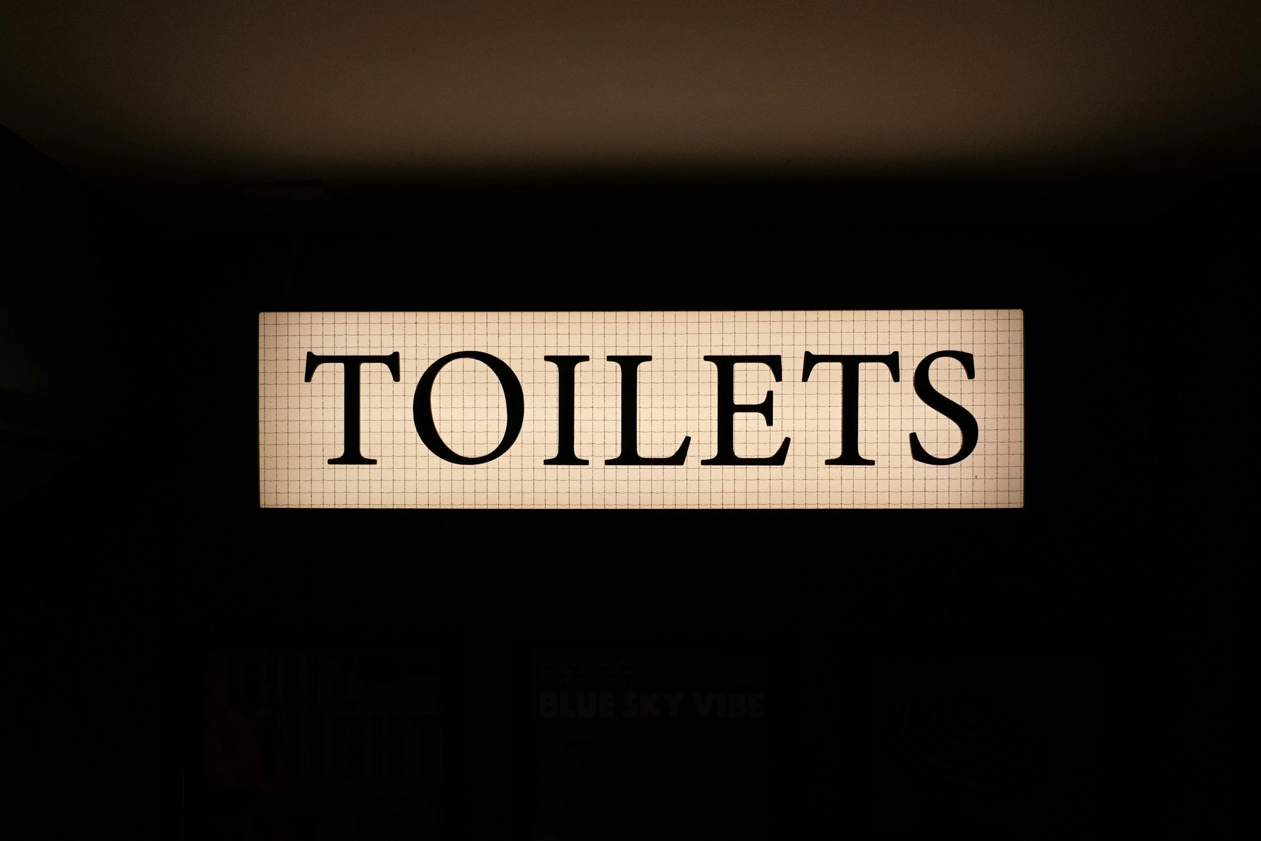 toilet sign