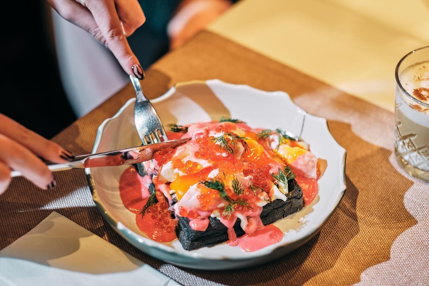 Beauty is in the eye of the beholder and happiness is on the taste buds of those who visit us for a perfect brunch 🍳 today. 

Our recommendation is a delicious nero di sepia handmade waffle with salmon and poached eggs, topped with salmon roe, eggs,