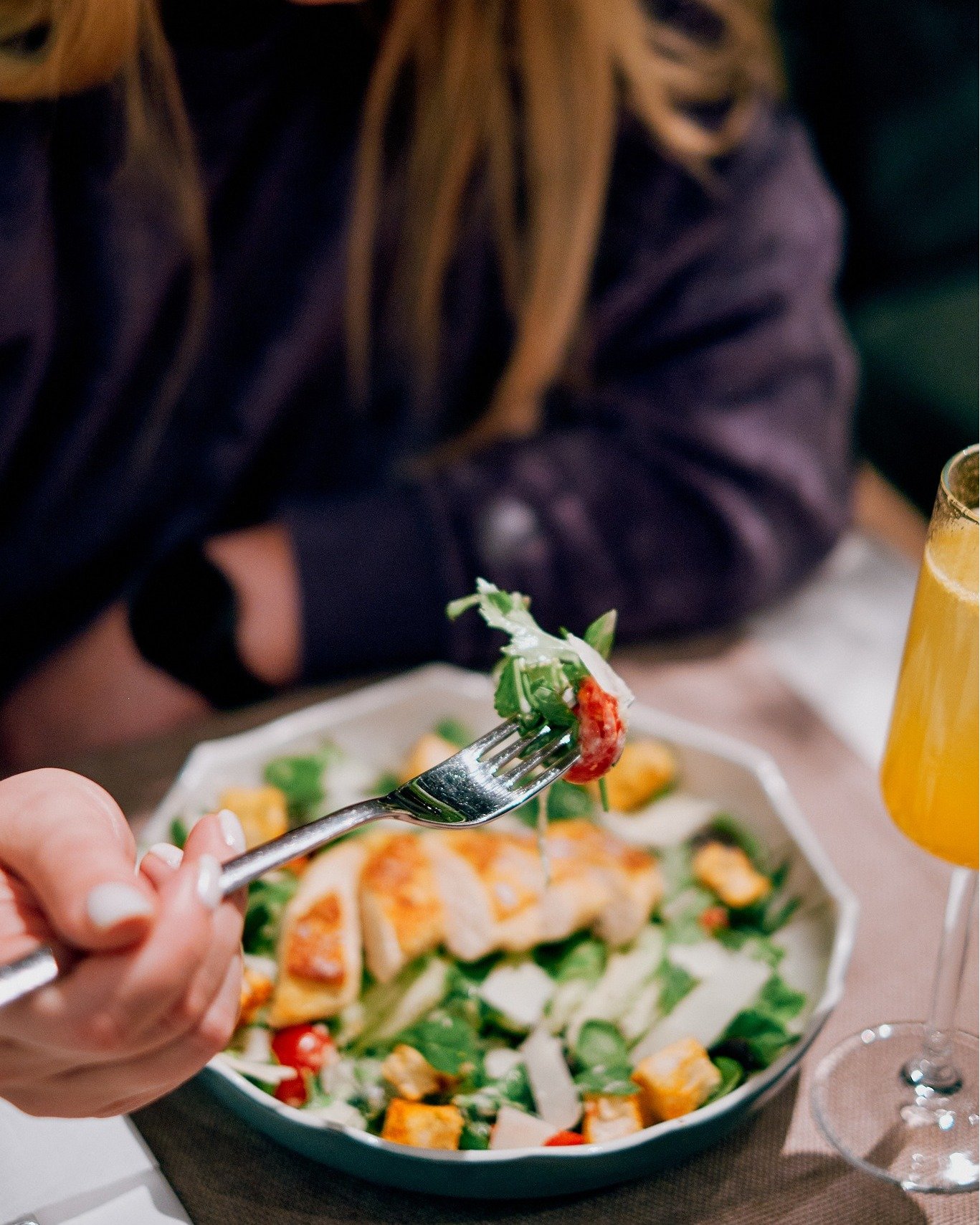 🤭 Probably the most famous dishes on our menu after the Easter break. 

Caesar Salad with perfectly cooked chicken, Parmigiano Reggiano, Caesar sauce, avocado &amp; tomatoes or, if you prefer a meatless option, you can choose our Halloumi Salad with