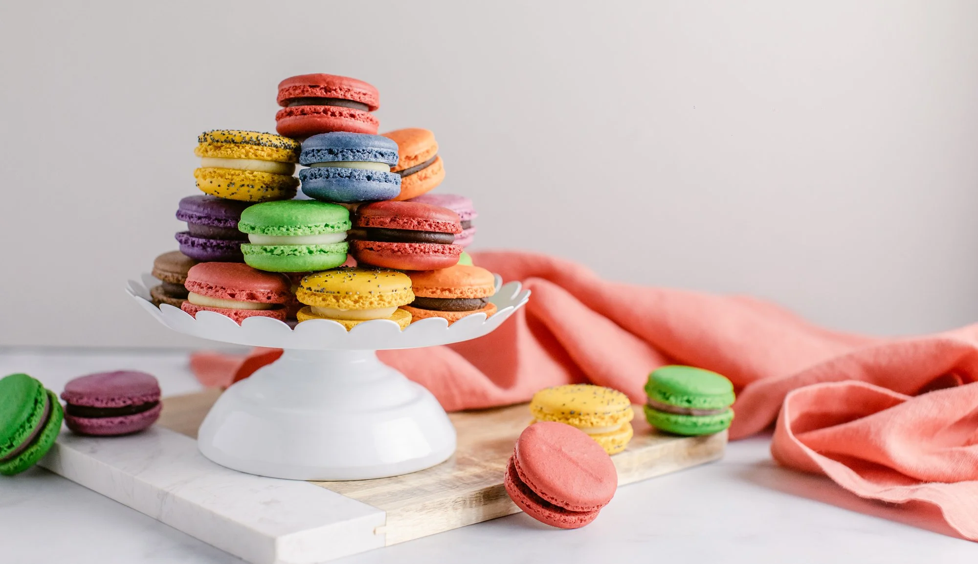 Couleur Vive Macaron Collection — Ghyslain Chocolatier