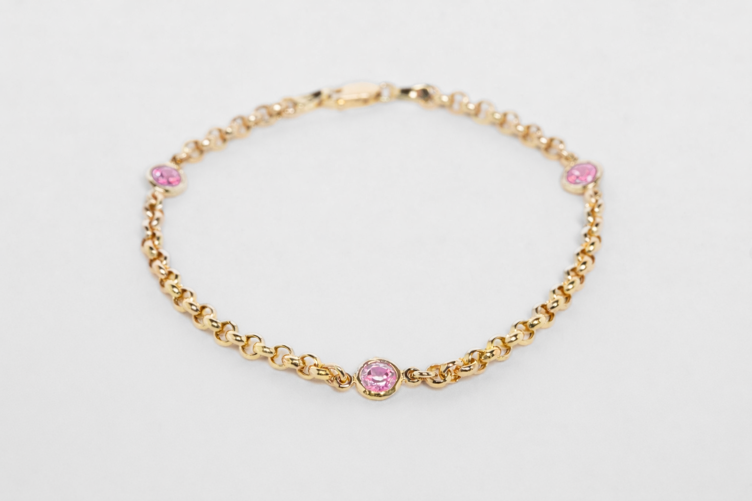 Lady&Larsen Chloe Pink Sapphire.png