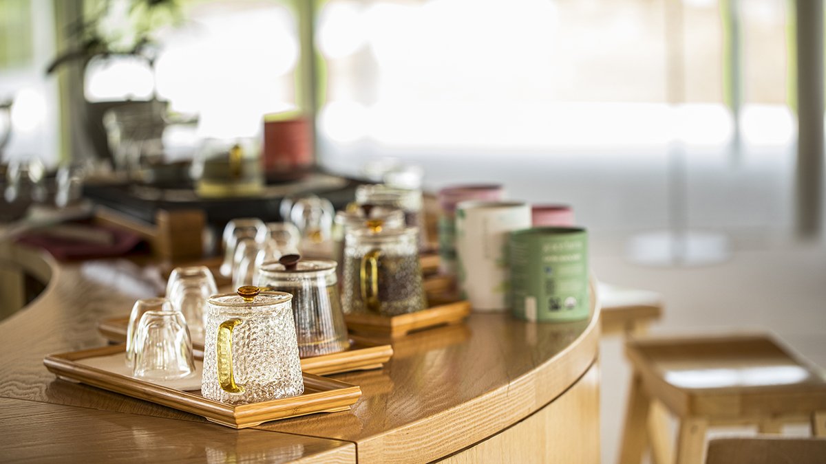Journey Into the World of Tea:  Eastern and Western Tea Culture & Practices