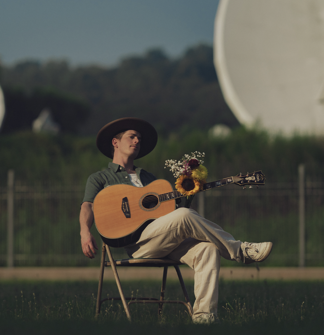 Live Music: Drew Angus