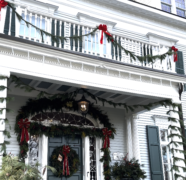Ridgefield Holiday Stroll