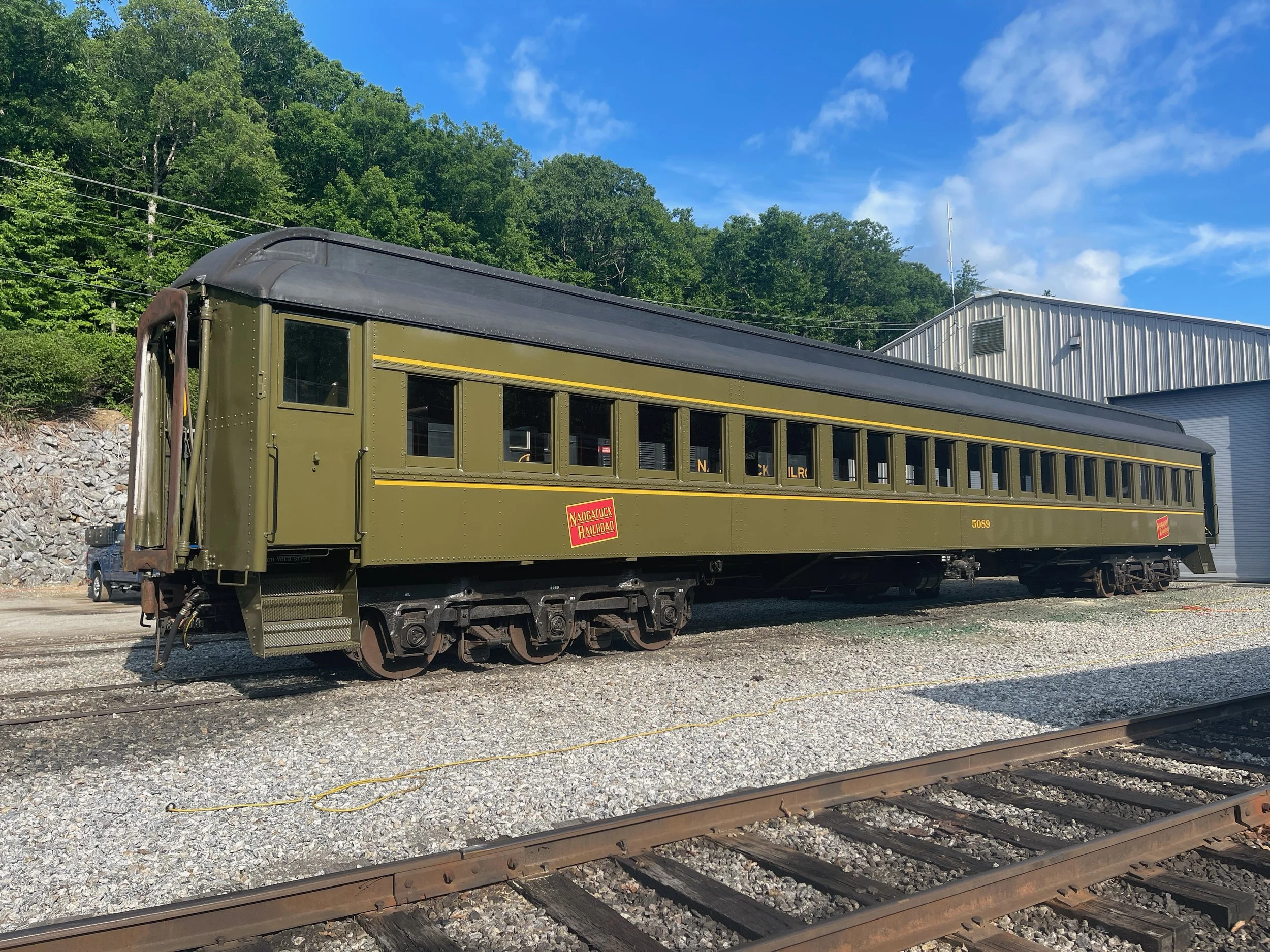 Naugatuck Lounge 5089