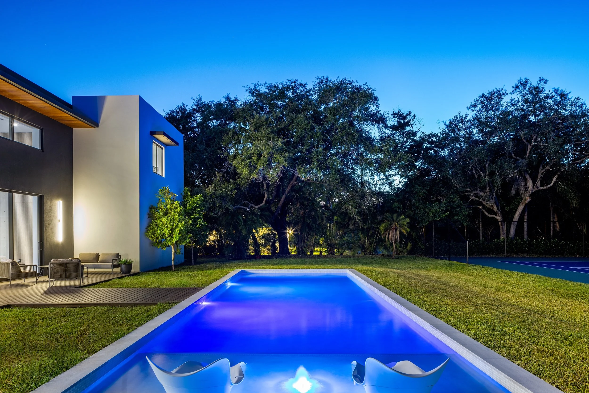 Twilight Exterior 1.jpg