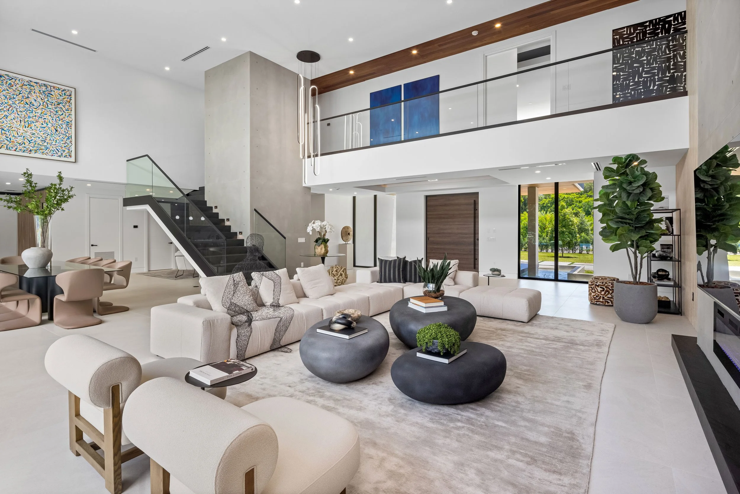 Living-Area-10.jpg