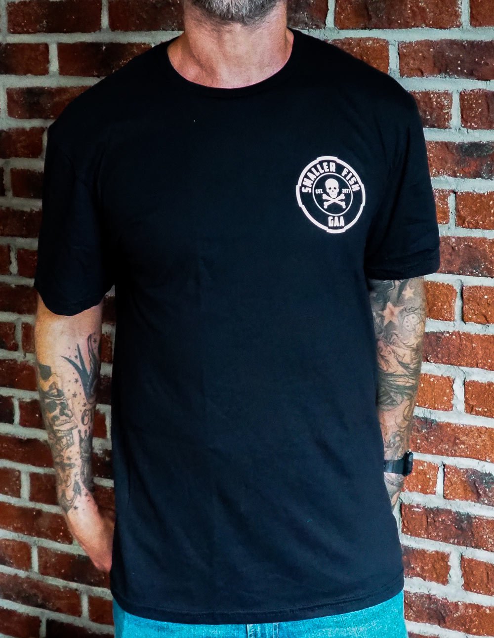BLACK-TSHIRT-WOOLY.jpg