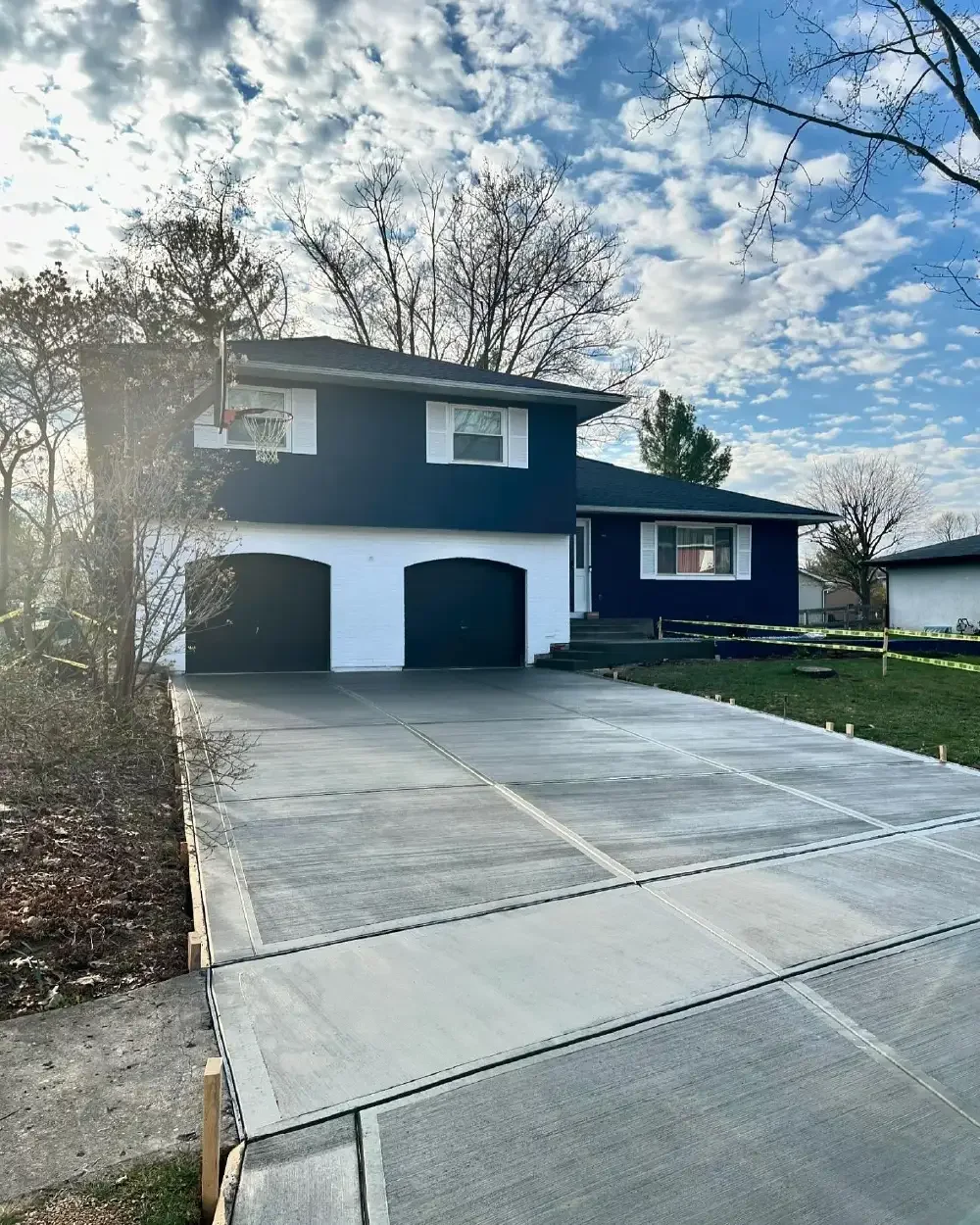 New concrete driveway for home