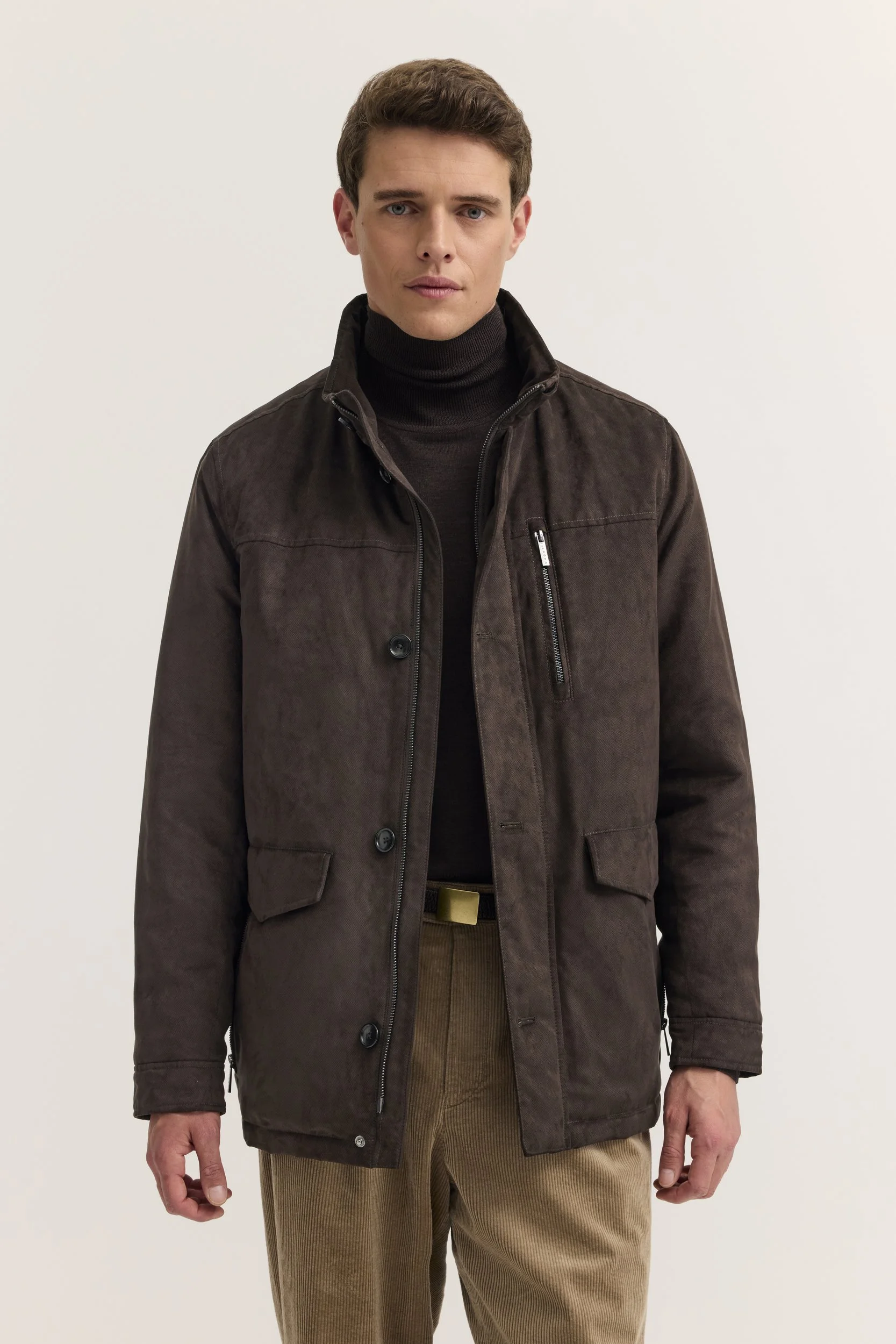 bugatti_2_90_277200-21019_3.jpg
