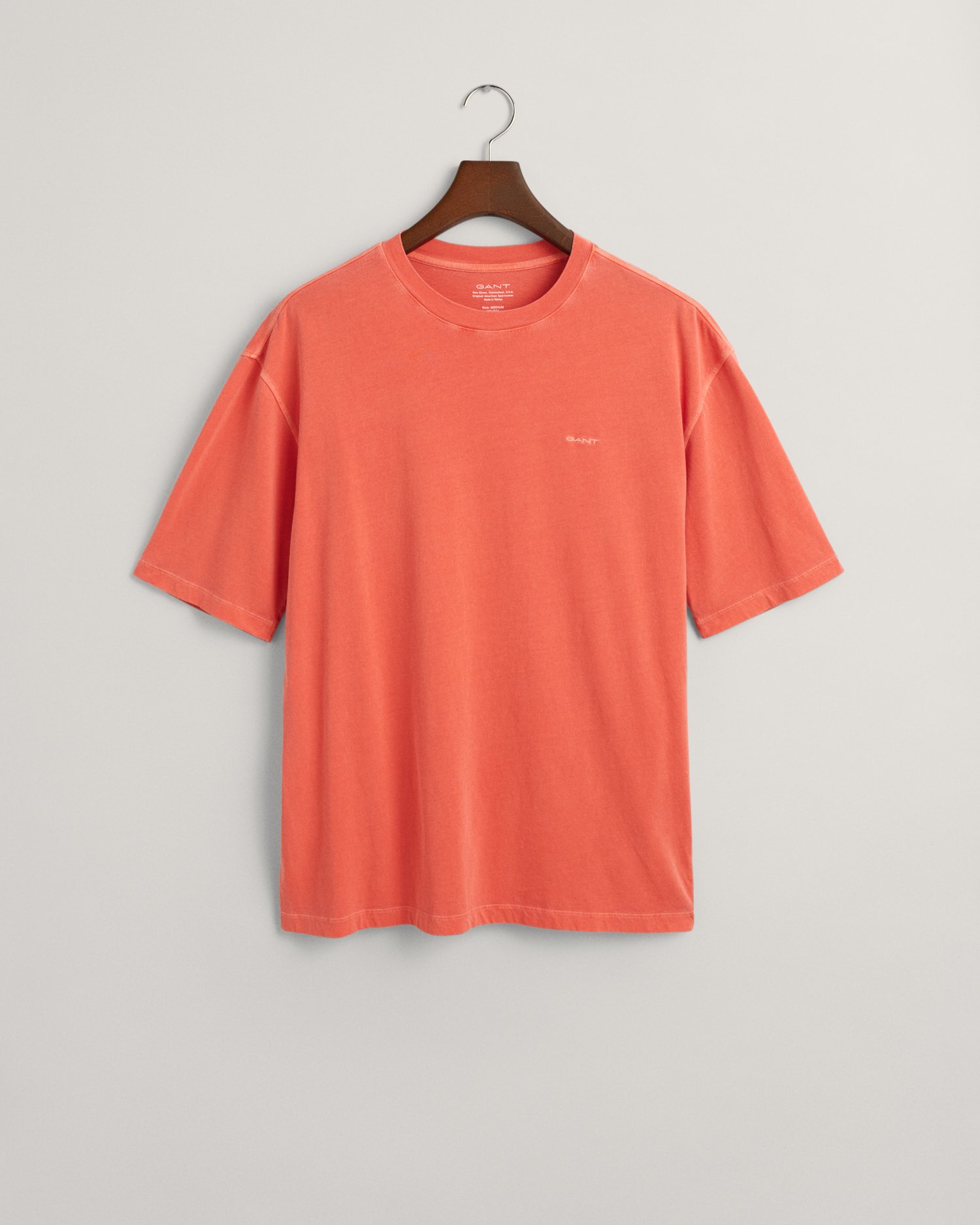GANT_SS24_828_2057027-828.jpg