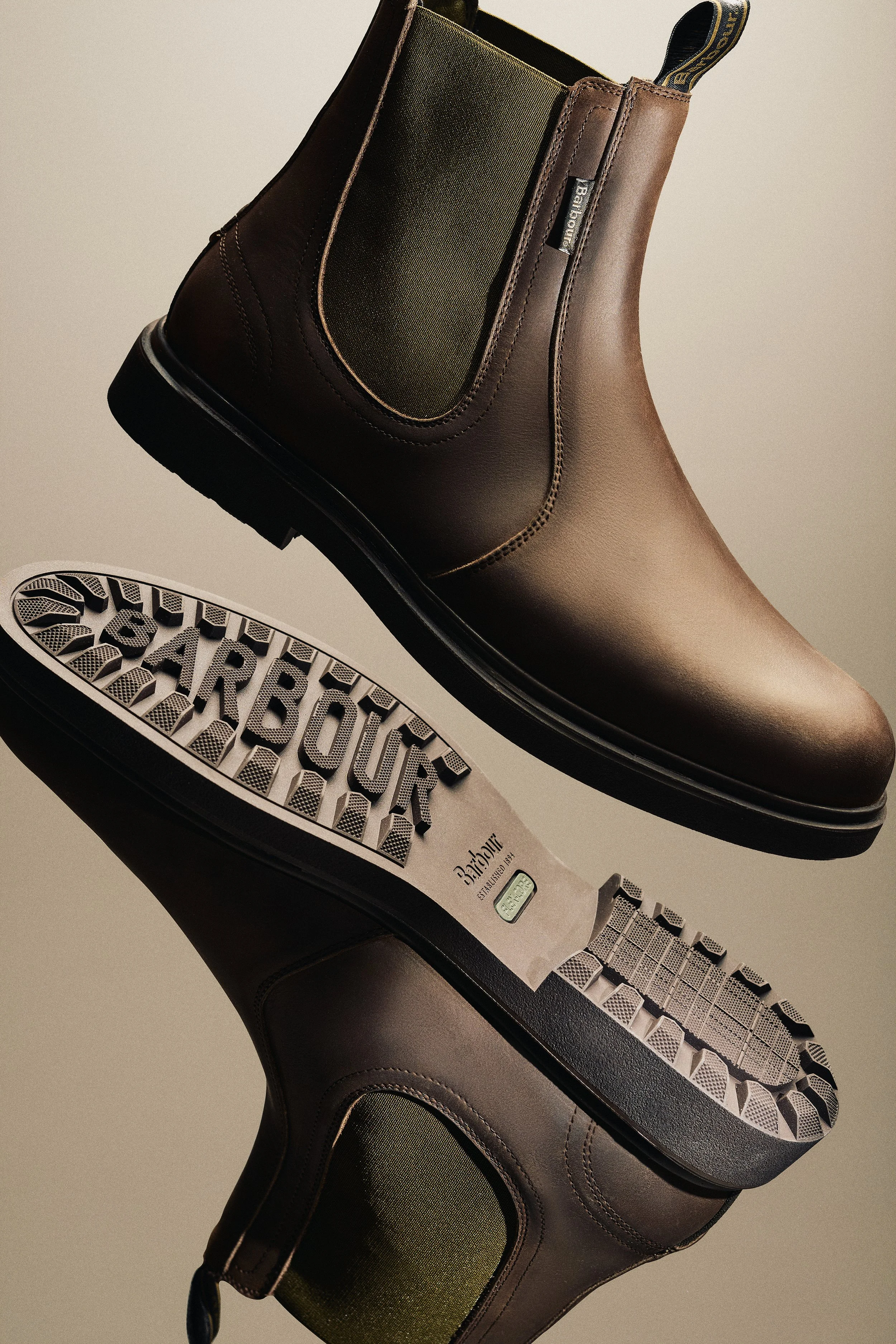 AW25 Men_s Footwear- Barbour Hale Chelsea Boot MFO0815BR99 _2_.jpg