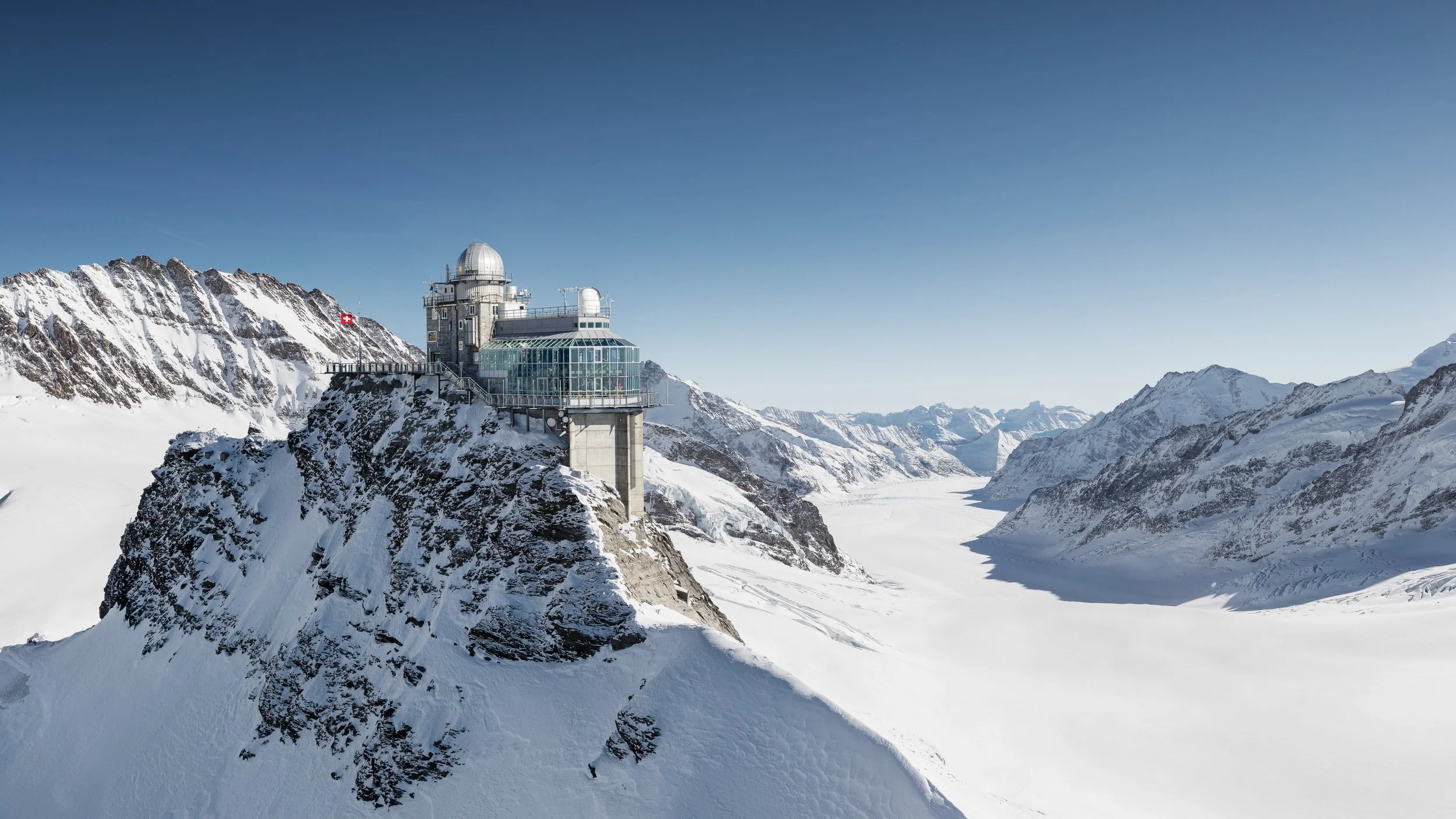 Jungfrau_Your Curated Switzerland Collection.jpg
