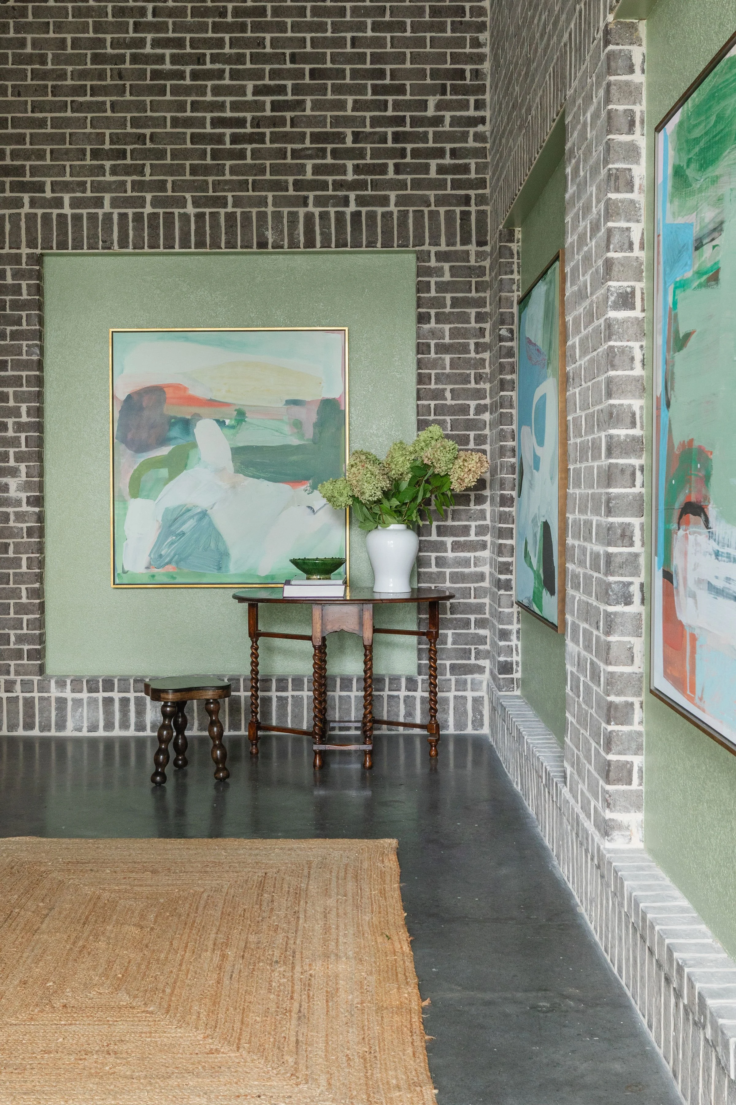 Lesley-Steinberg-Interiors_100-North-Main-Alpharetta_Elizabeth-Granger-16.jpg