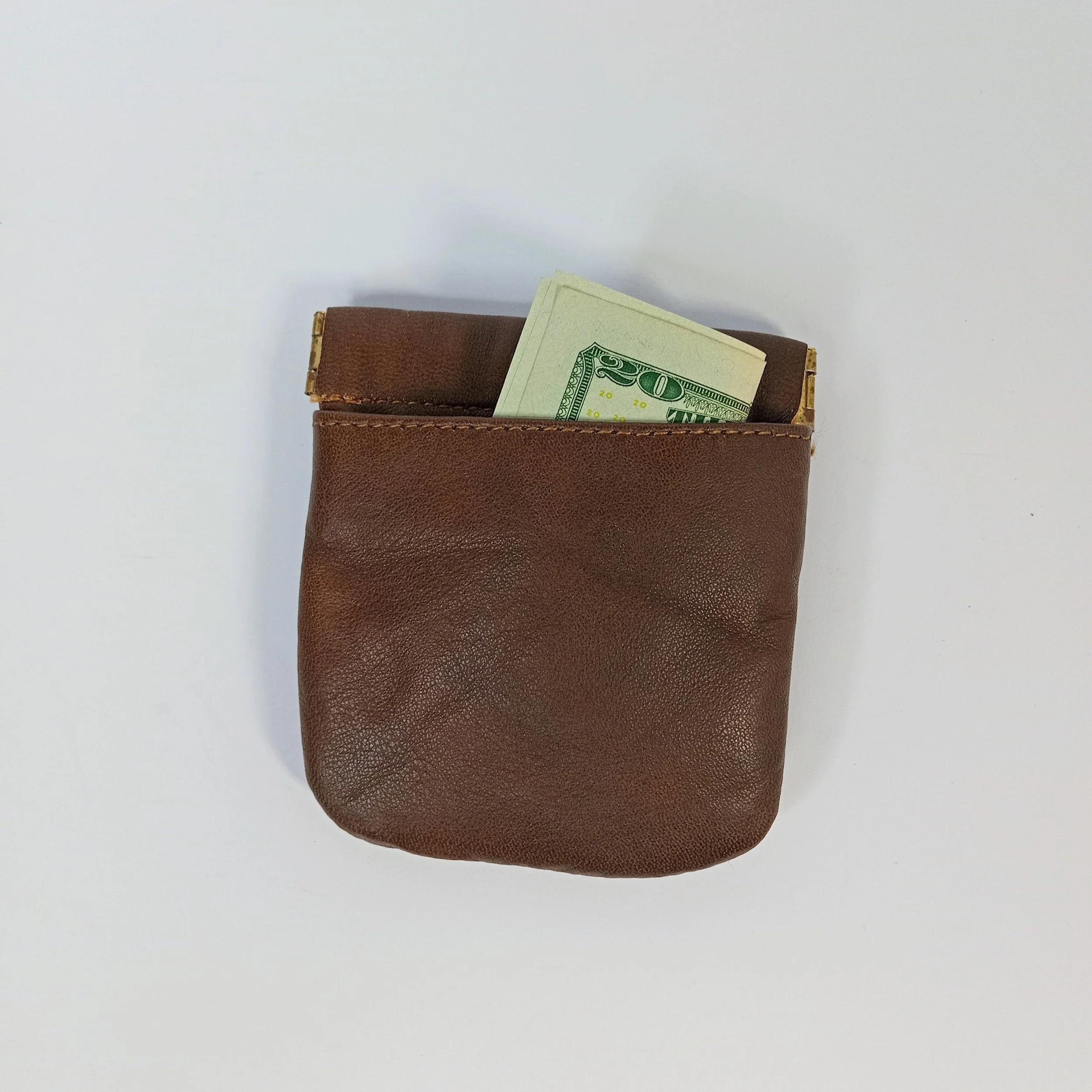 Wallets B5 005-c.jpg