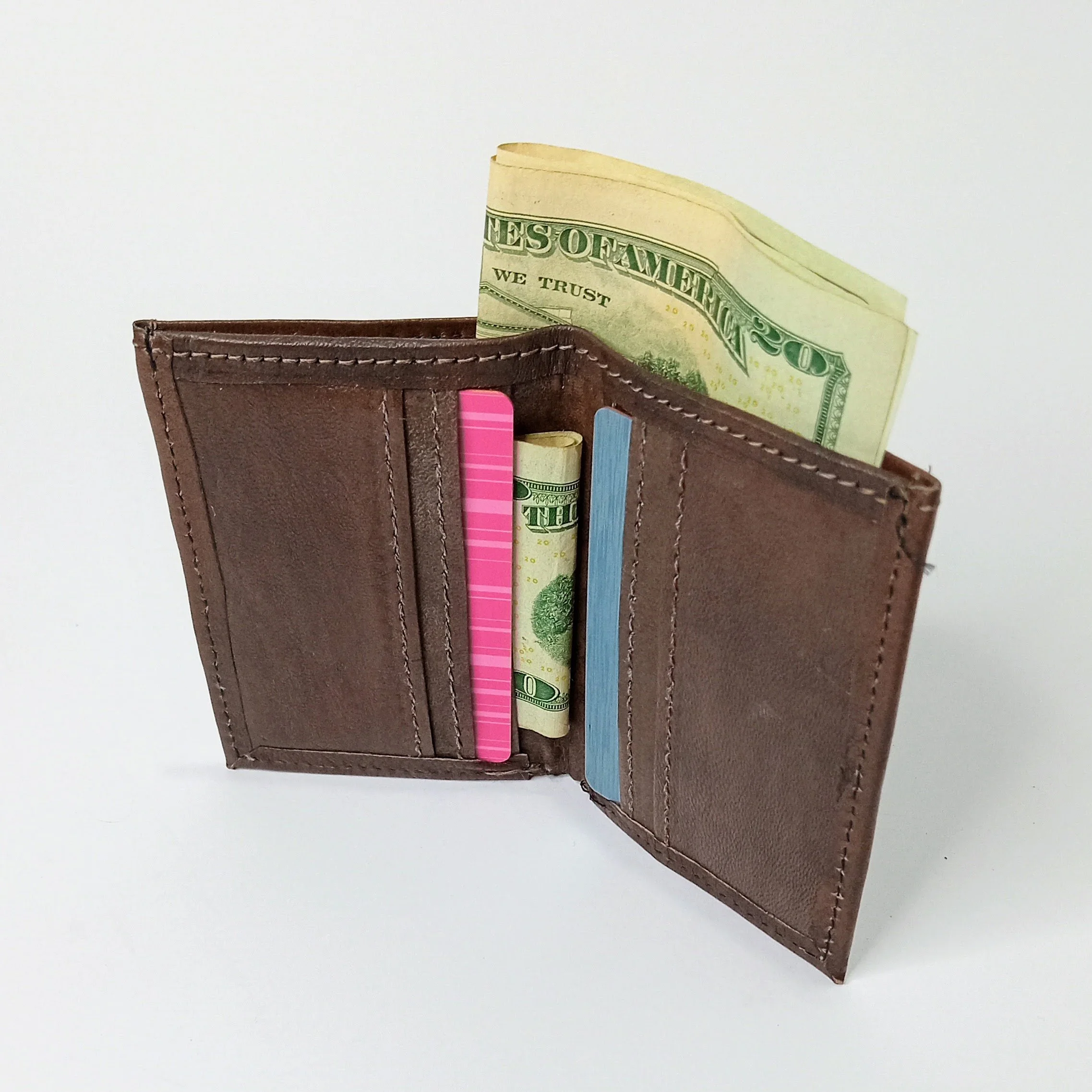Wallets B5 003-c.jpg