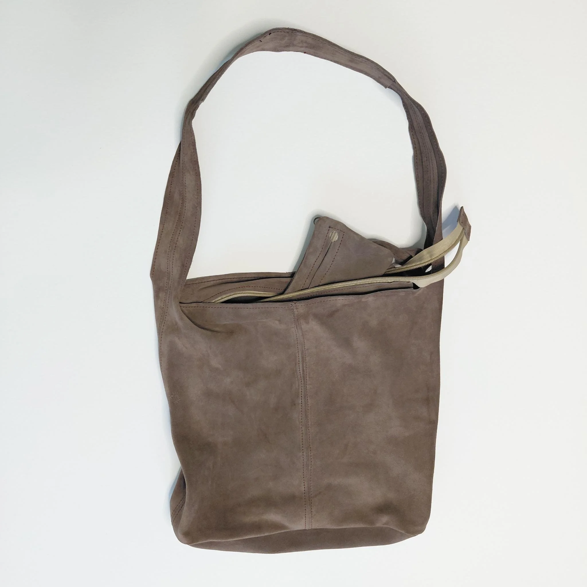 handbags b5 012-d.jpeg