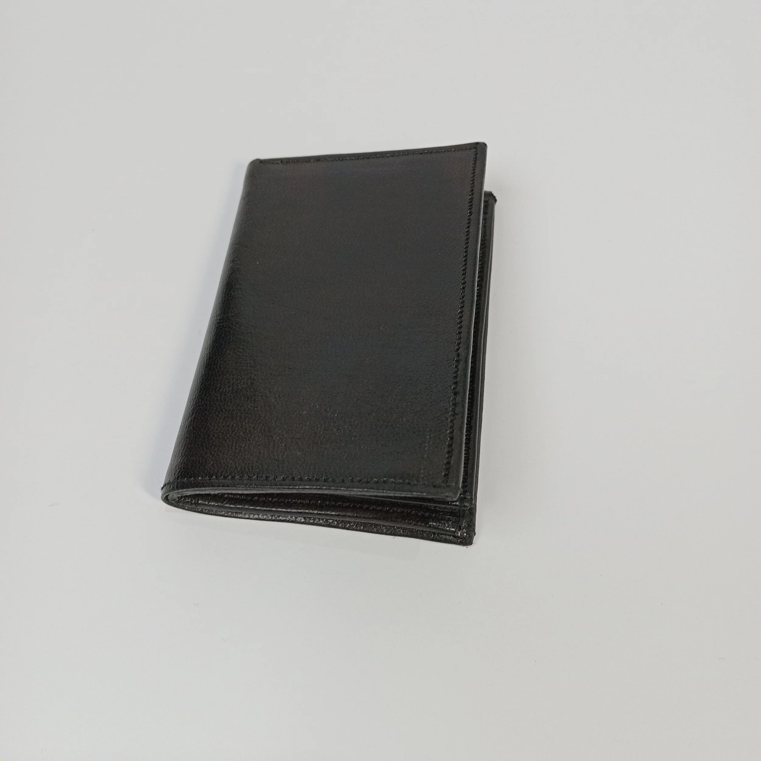 Wallets B5 004-a.jpg
