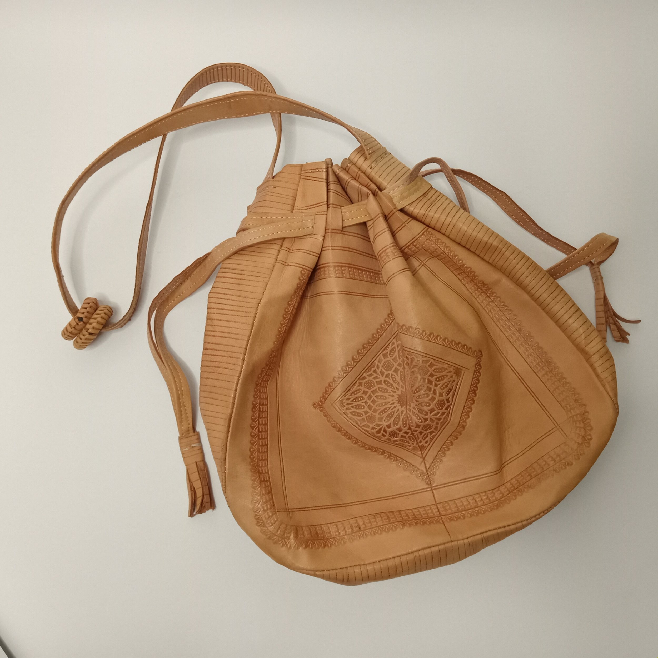 handbag B4 007-f.jpg