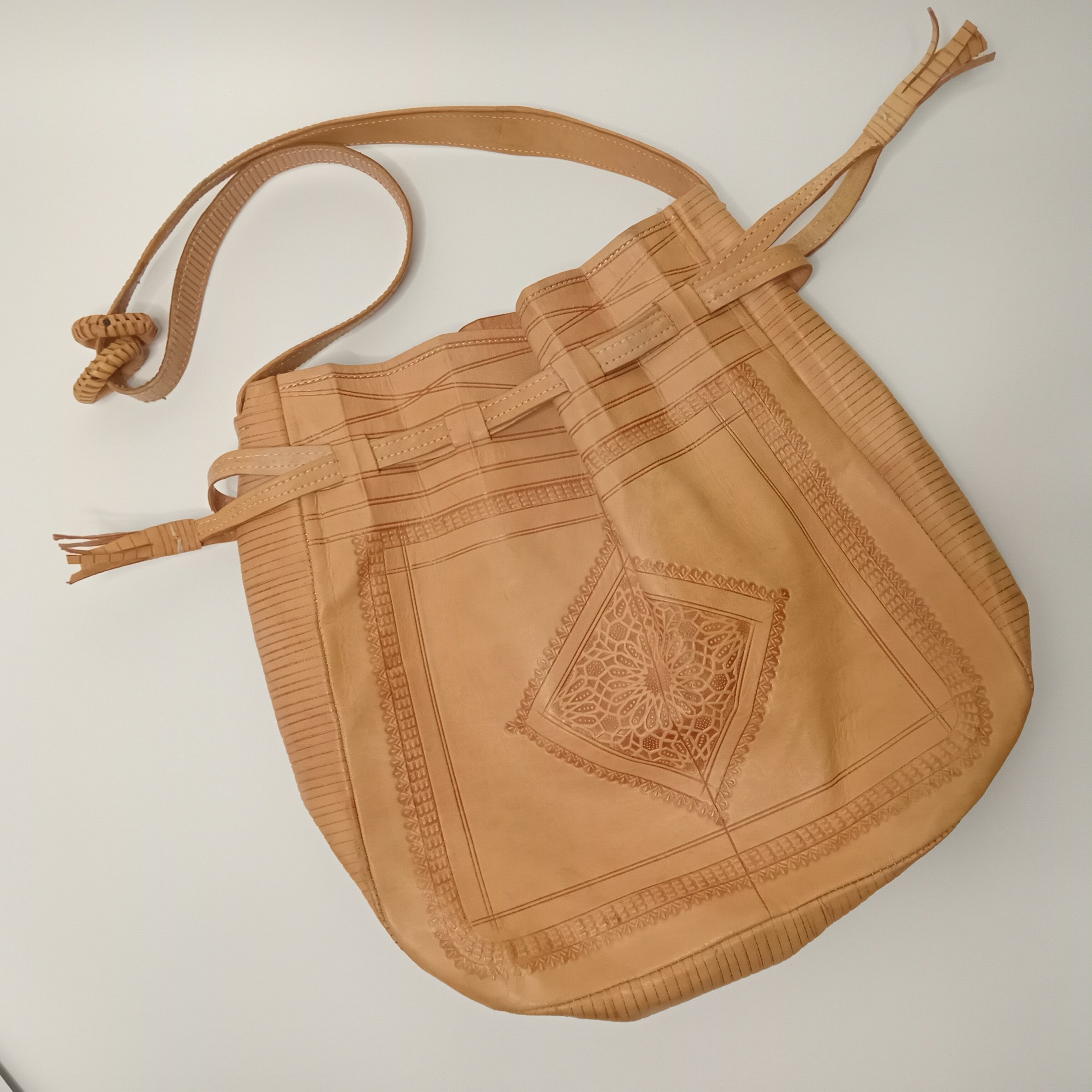 handbag B4 007-g.jpg