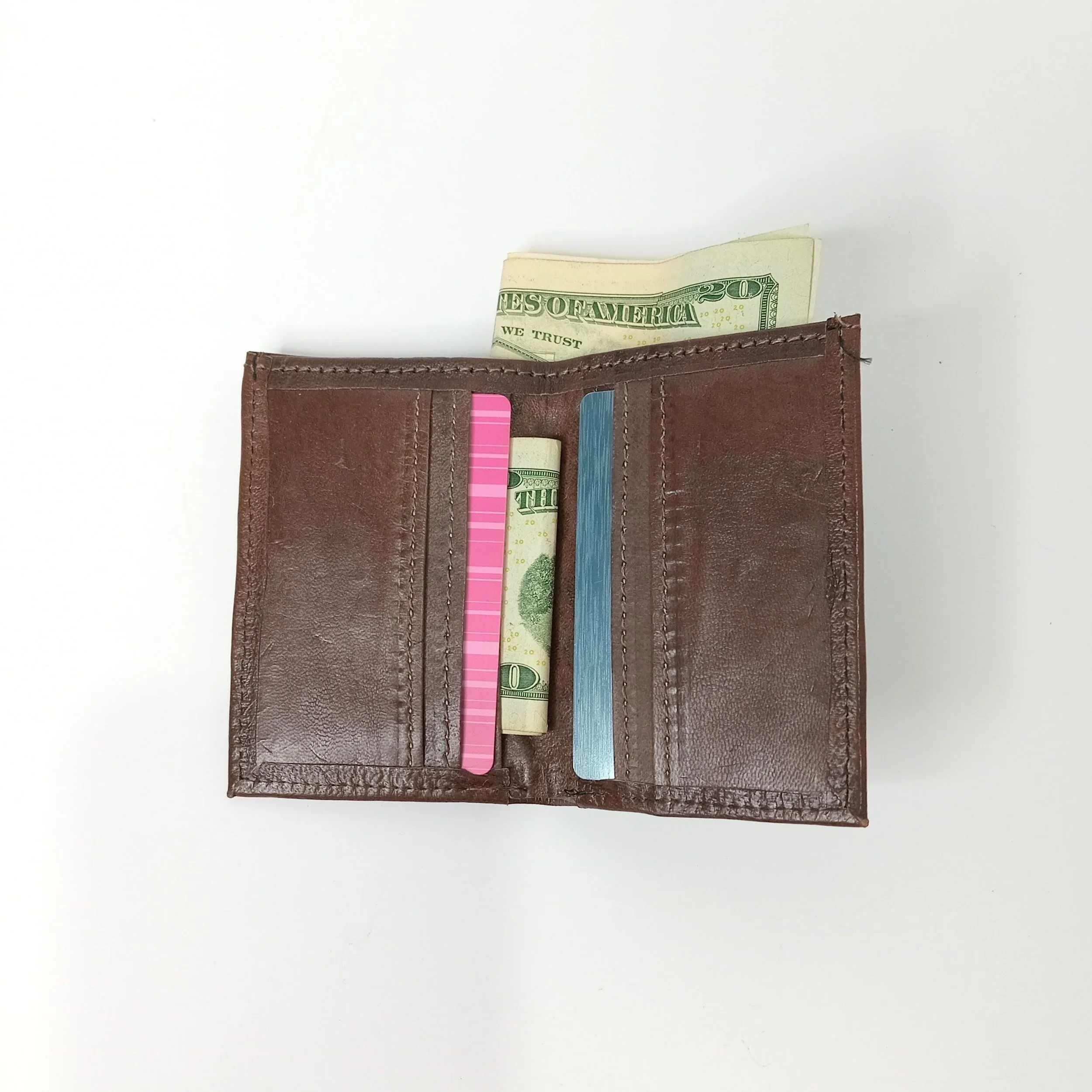 Wallets B5 003-a.jpg