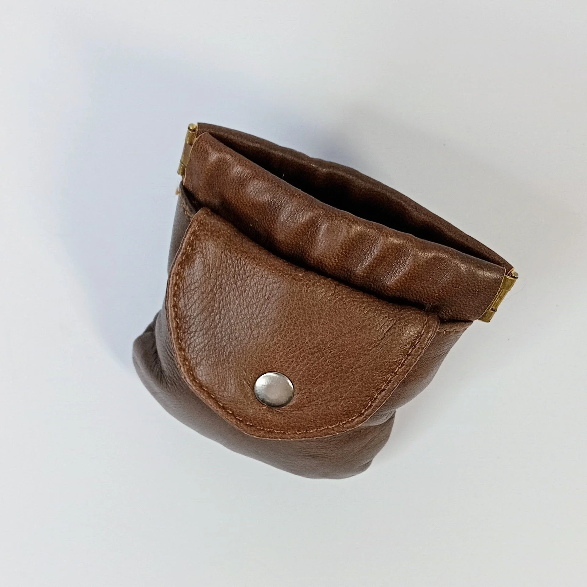 Wallets B5 005-d.jpg