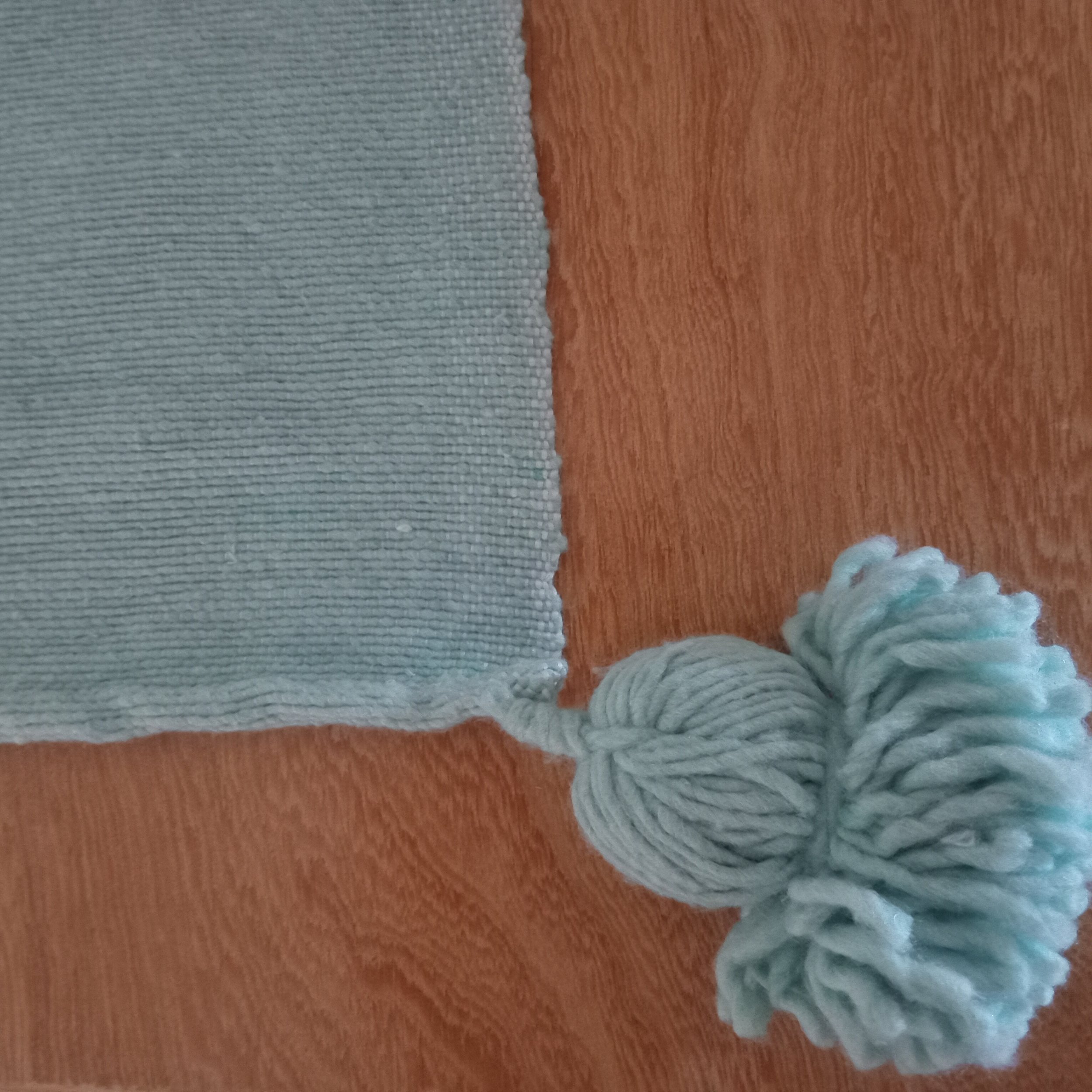 blankets-throws b4 006-b.jpg