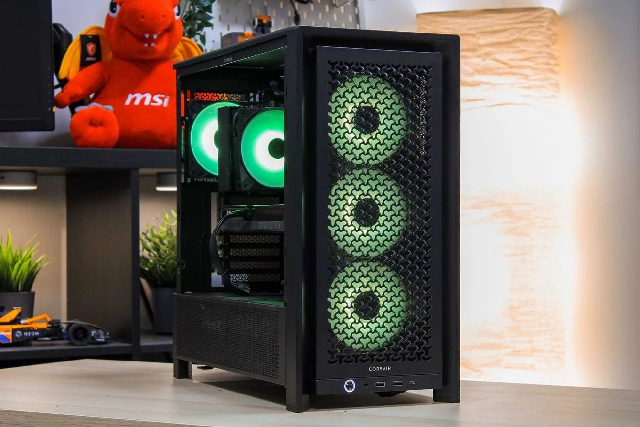 Divinity - RTX 5060 Ti 16GB / R5 7500F