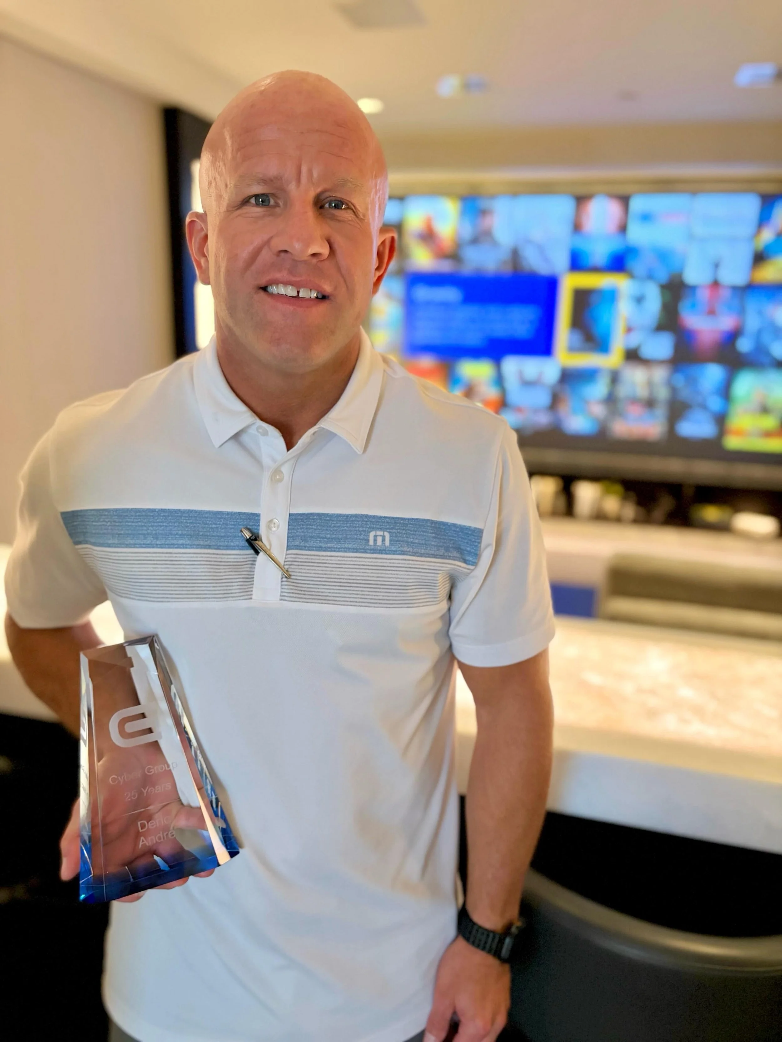 Deric Andre just celebrated 25 years at Cyber! 🎉🏆 Not only is he the world&rsquo;s greatest Senior Sales Executive, but he&rsquo;s also an amazing husband, father and friend. We are so grateful for him and absolutely LOVE his insane passion 🙌