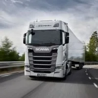 An image of a truck with a link to this websites truck tracker and immobiliser shop page.