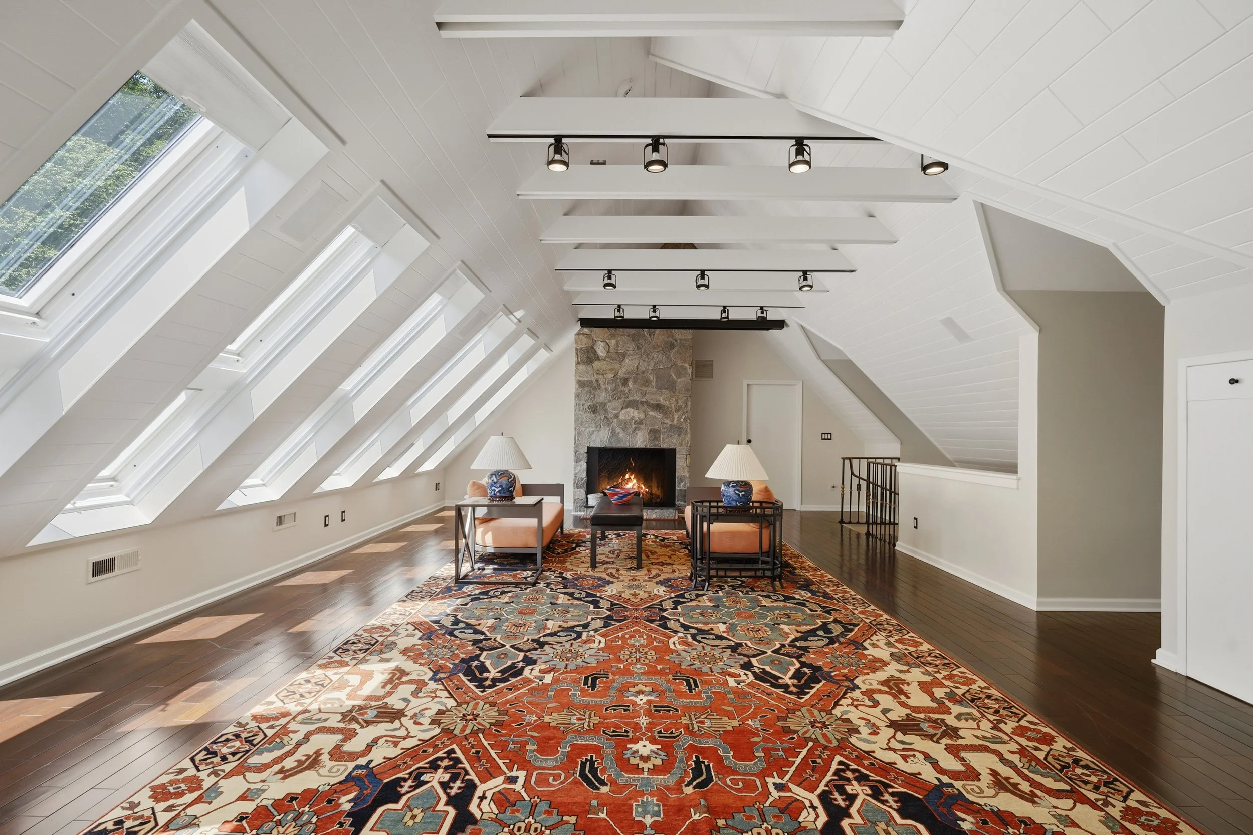 new listing 23.jpg