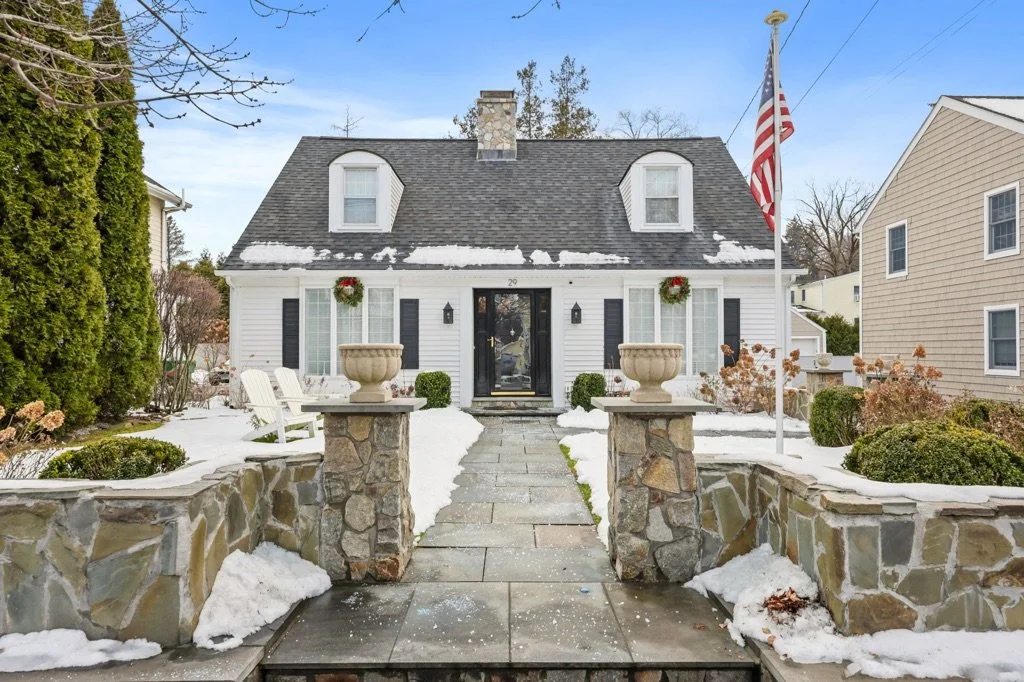 29 Sound Beach Ave